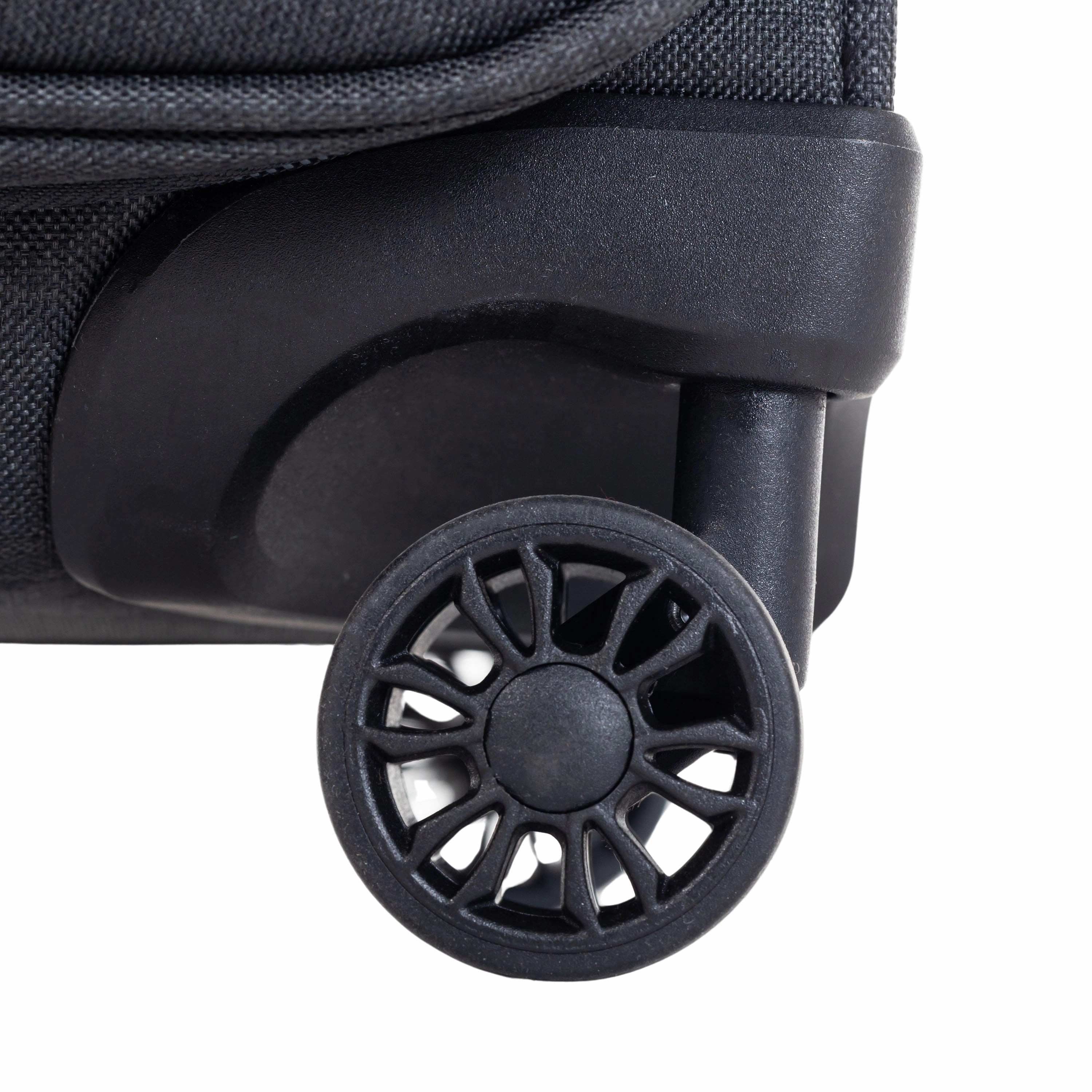 Air Canada Belmont Expandable 28" Spinner Luggage