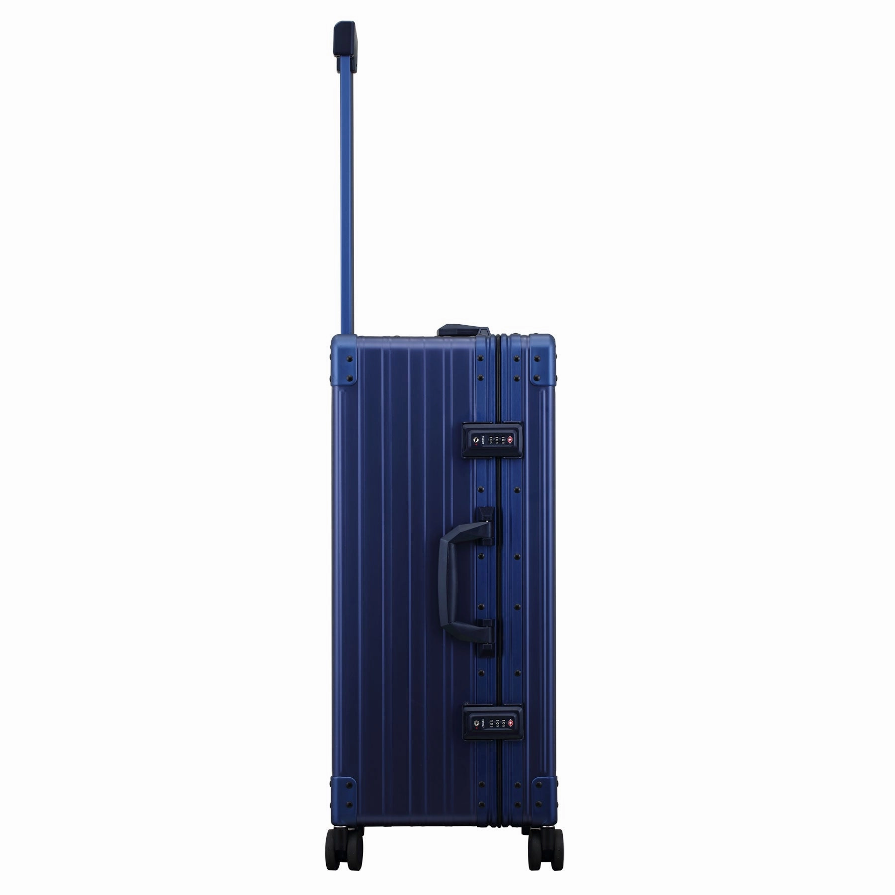 Aleon Aircraft Grade Aluminum 26 Macro Traveler With Suiter