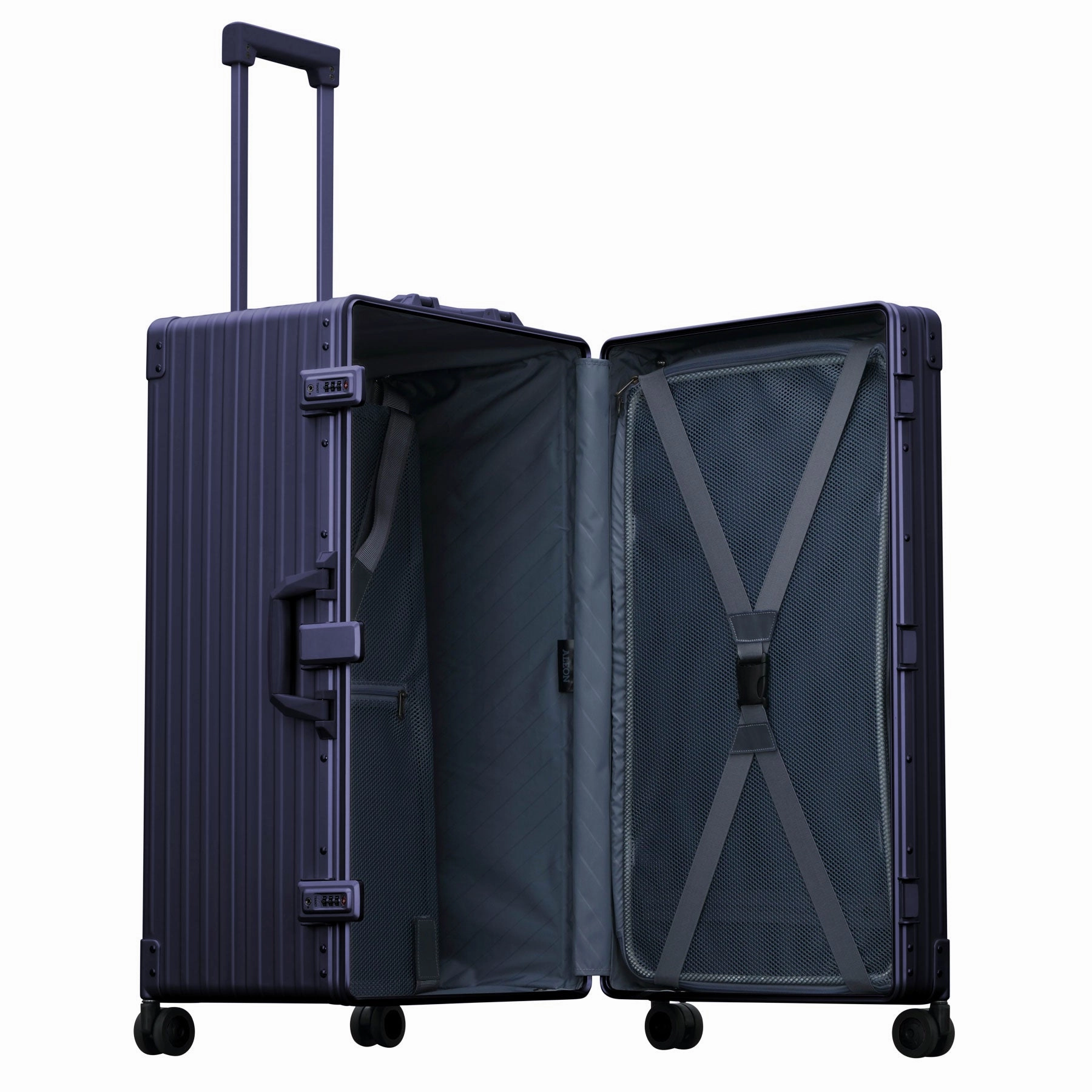 Aleon Aircraft Grade Aluminum 30 International Trunk Checked