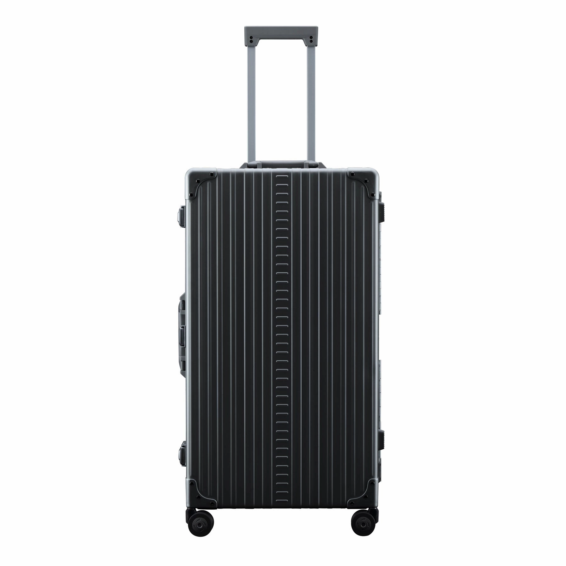 Aleon Aircraft Grade Aluminum 30 International Trunk Checked