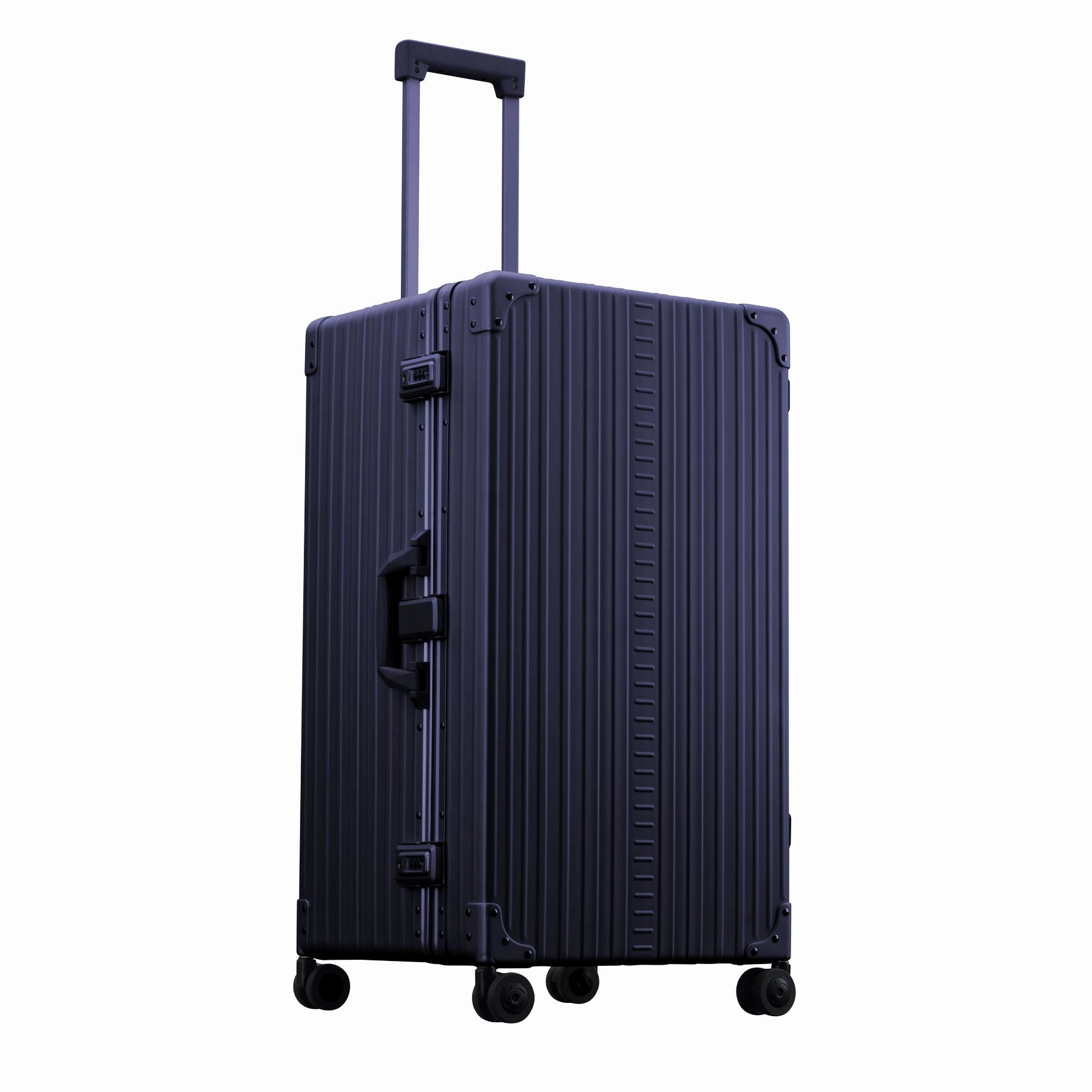 Aleon Aircraft Grade Aluminum 30 International Trunk Checked