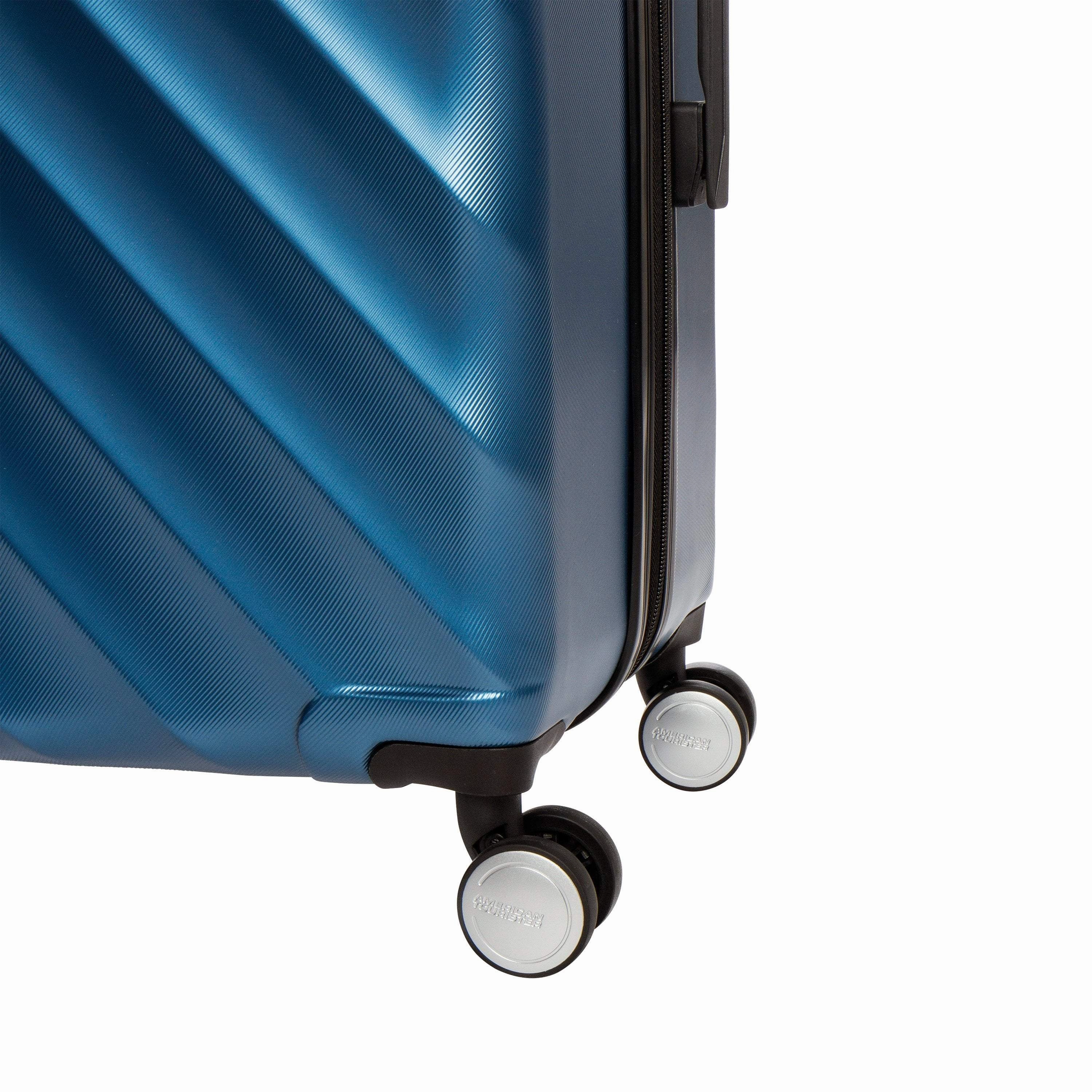 American Tourister Crave Collection Medium Expandable Spinner Luggage