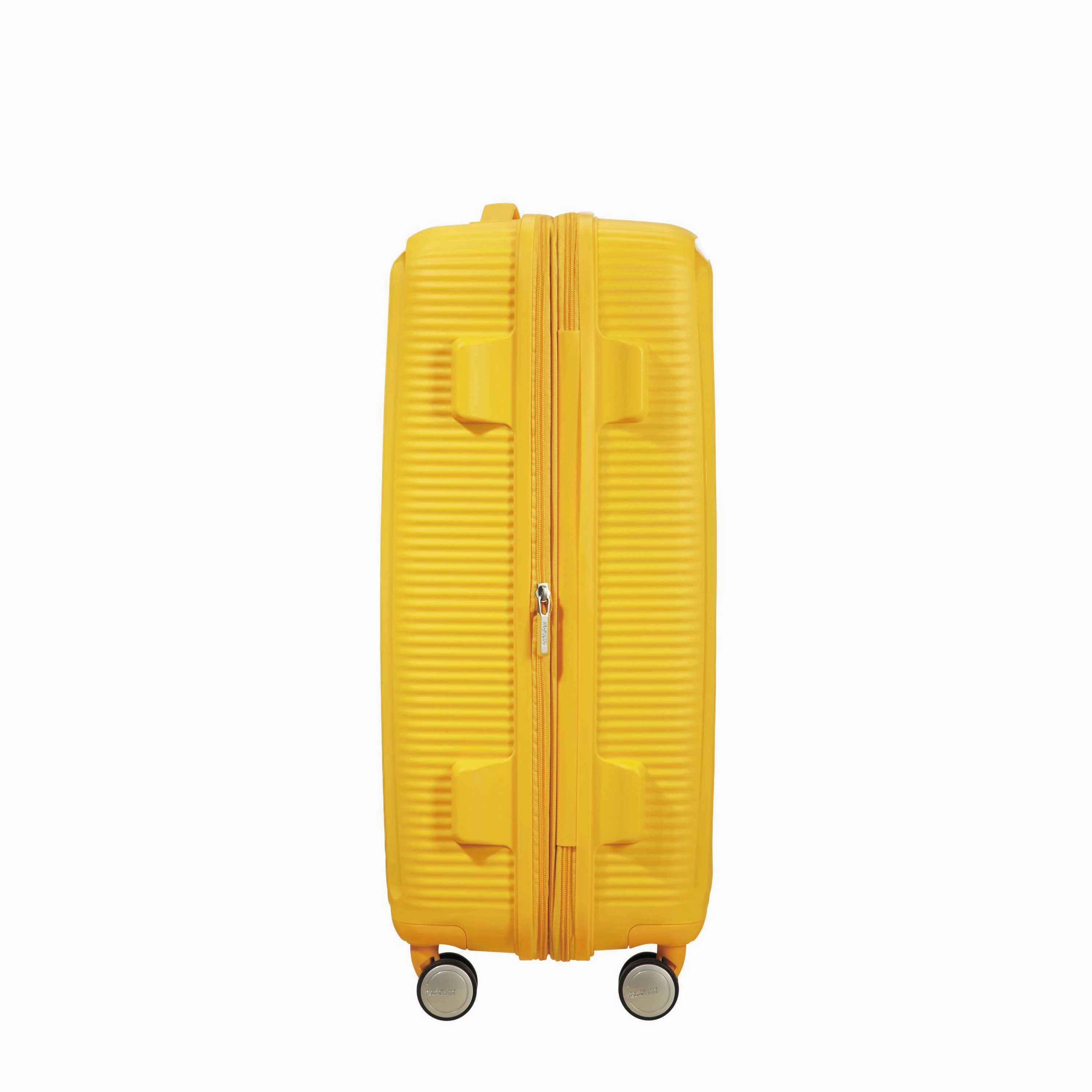 American Tourister Curio 25" 4-Wheel Medium Luggage