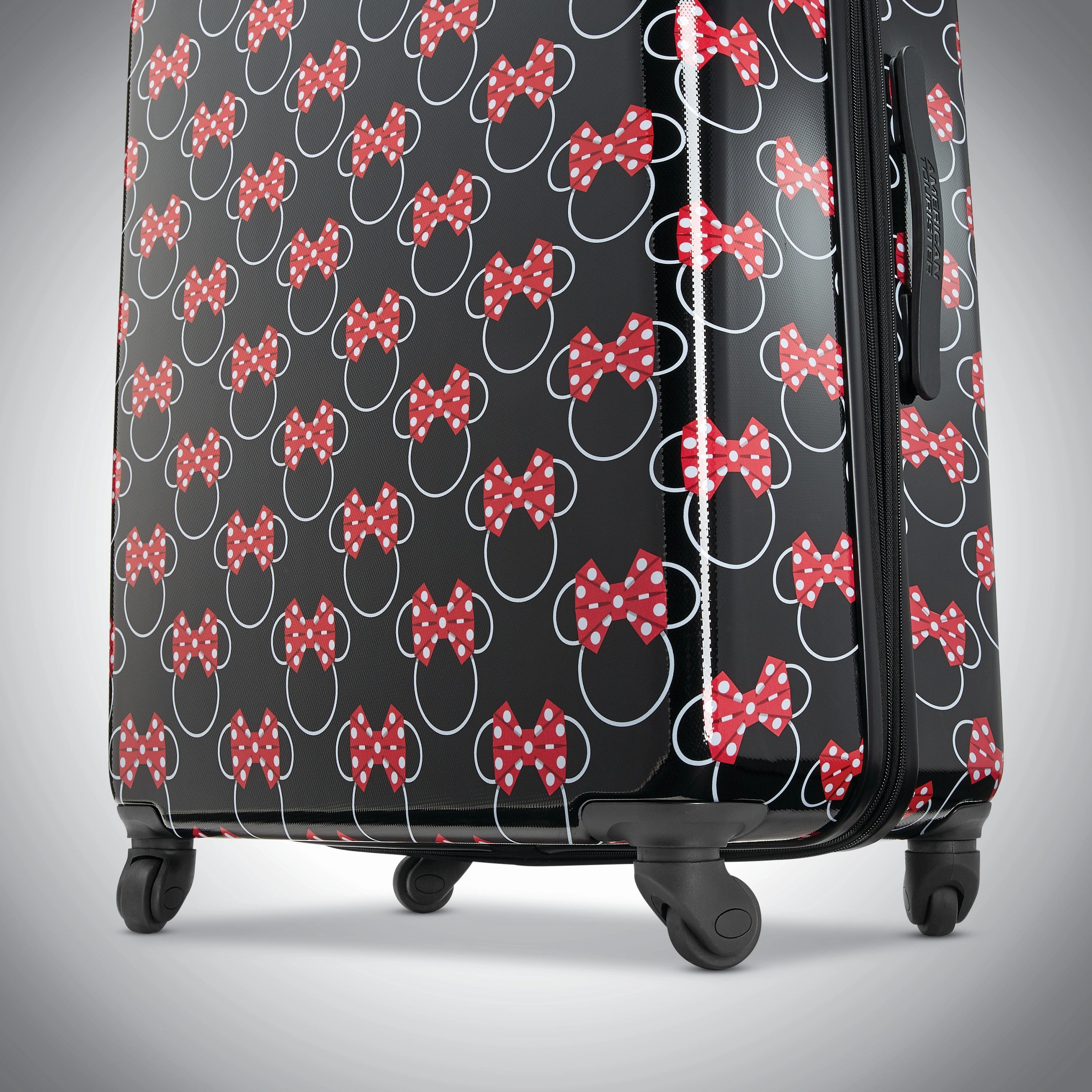 American Tourister Disney 21" Hardside Spinner