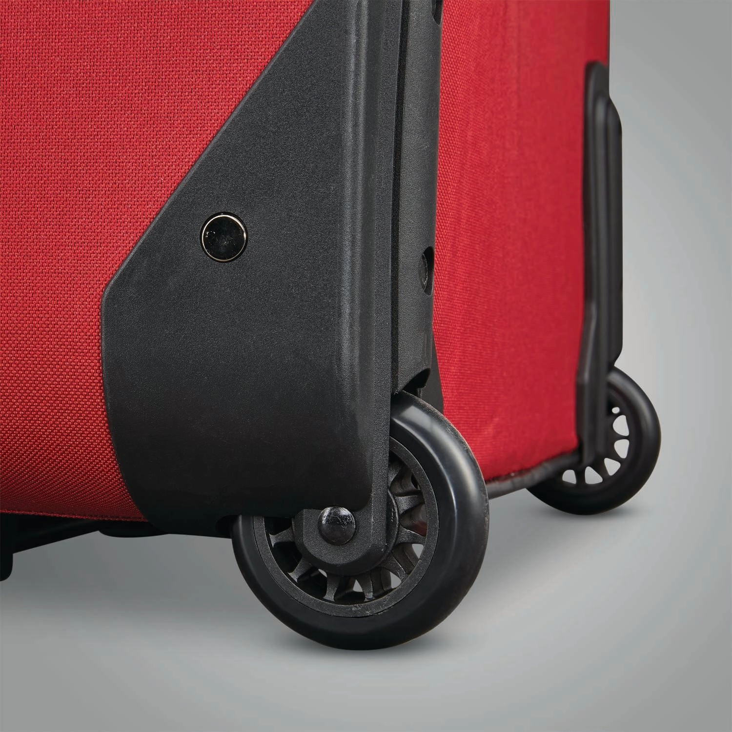 American Tourister Fieldbrook Xlt 4 Piece Set 2-Wheel Luggage Sets