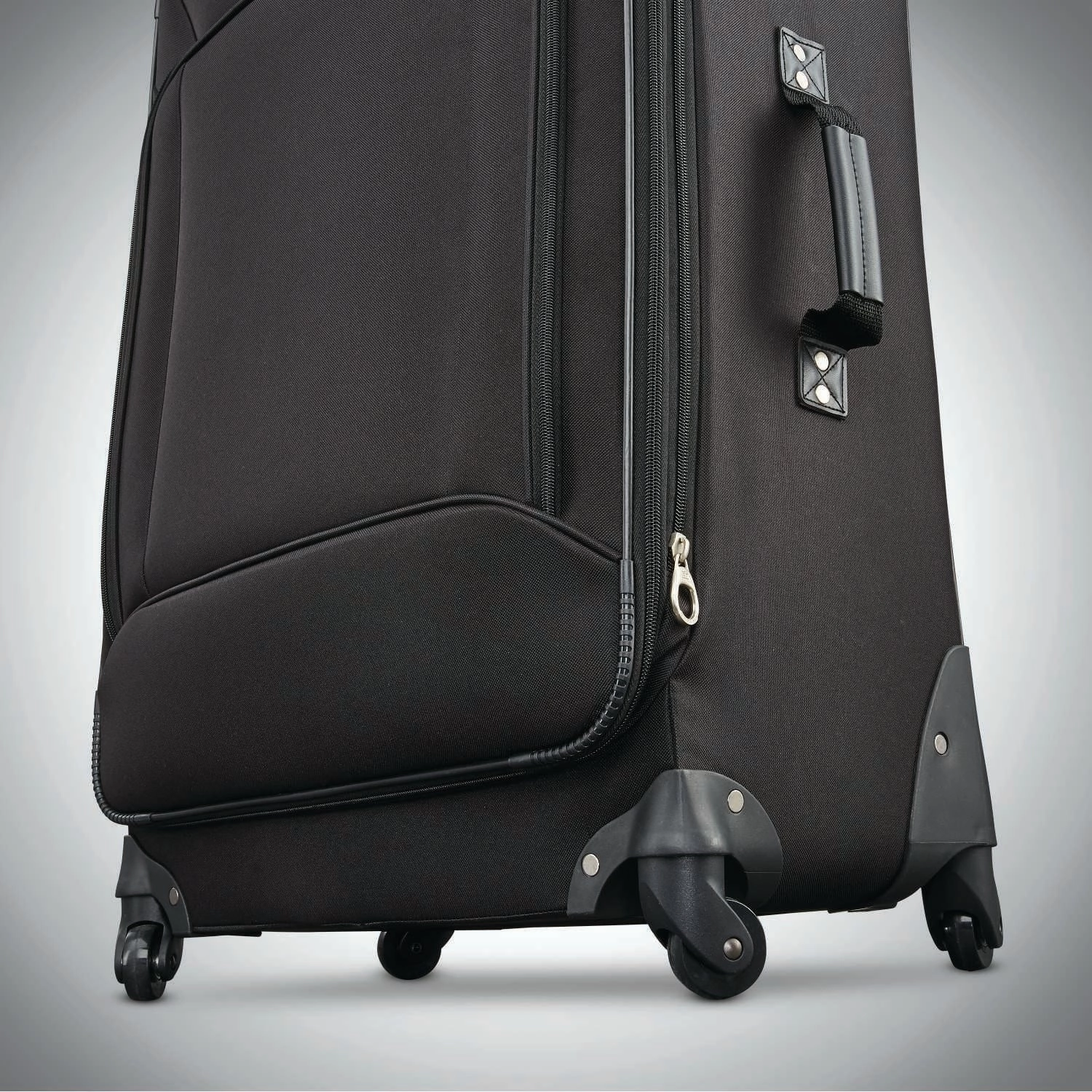 American Tourister Fieldbrook Xlt 4 Piece Set 2-Wheel Luggage Sets