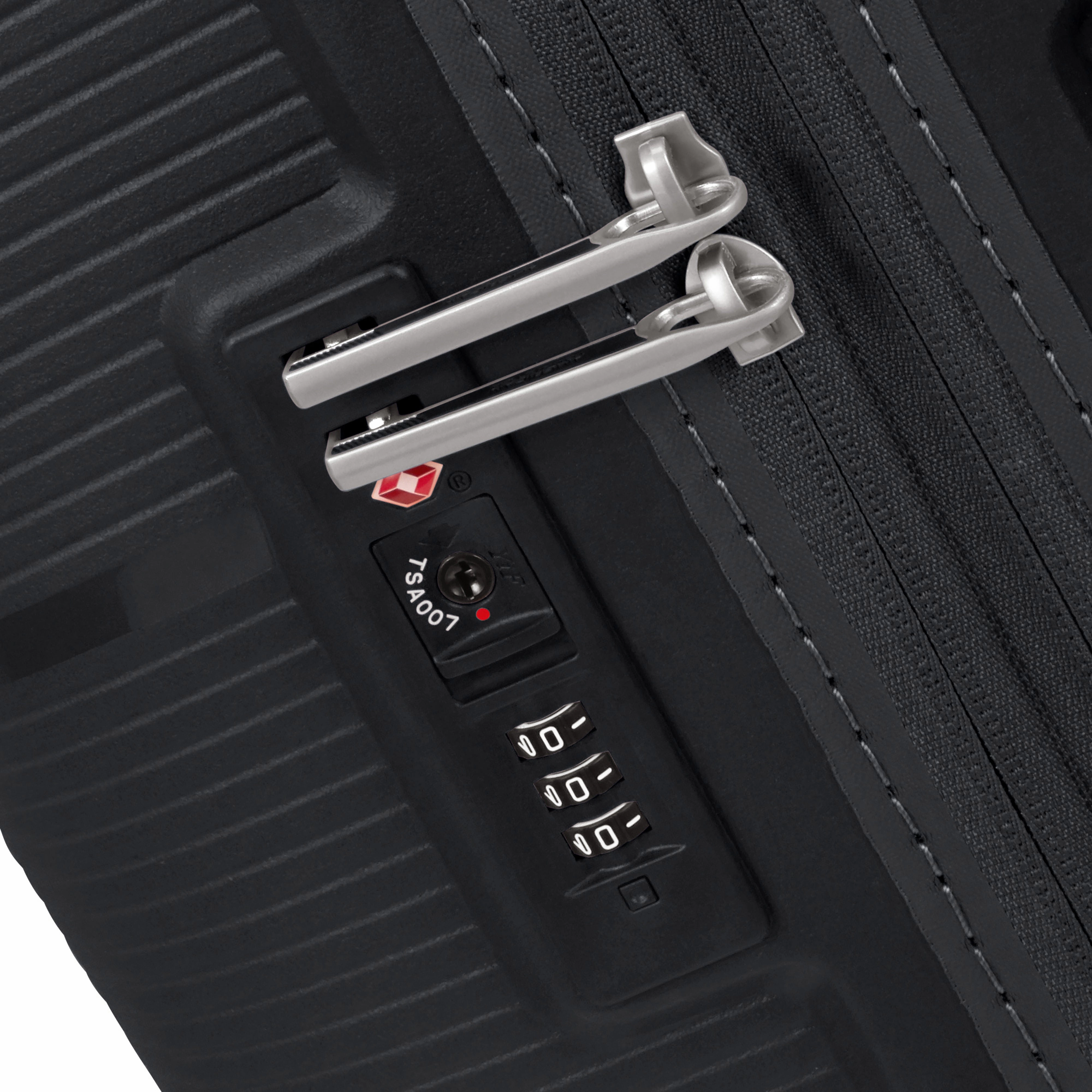 American Tourister StarVibe Spinner Large Expandable Luggage