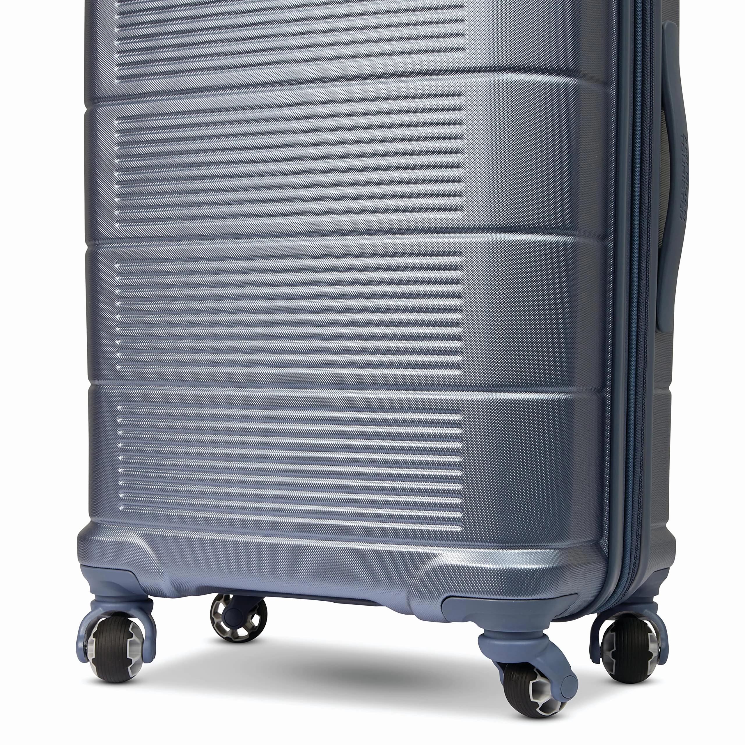 American Tourister Stratum 2.0  Hardside 3 Piece Spinner Luggage Set