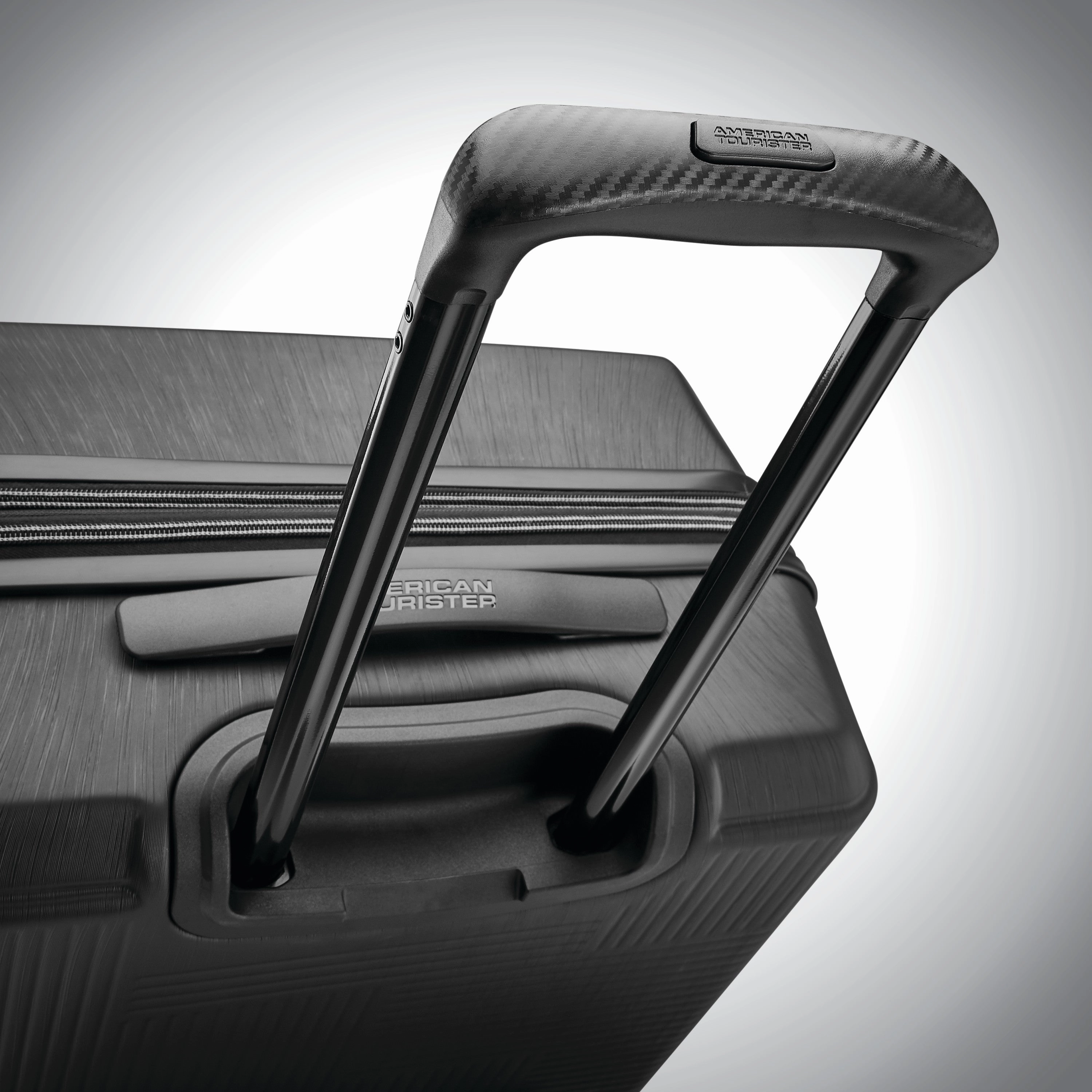 American Tourister Stratum XLT 28" 4-Wheel Large Luggage