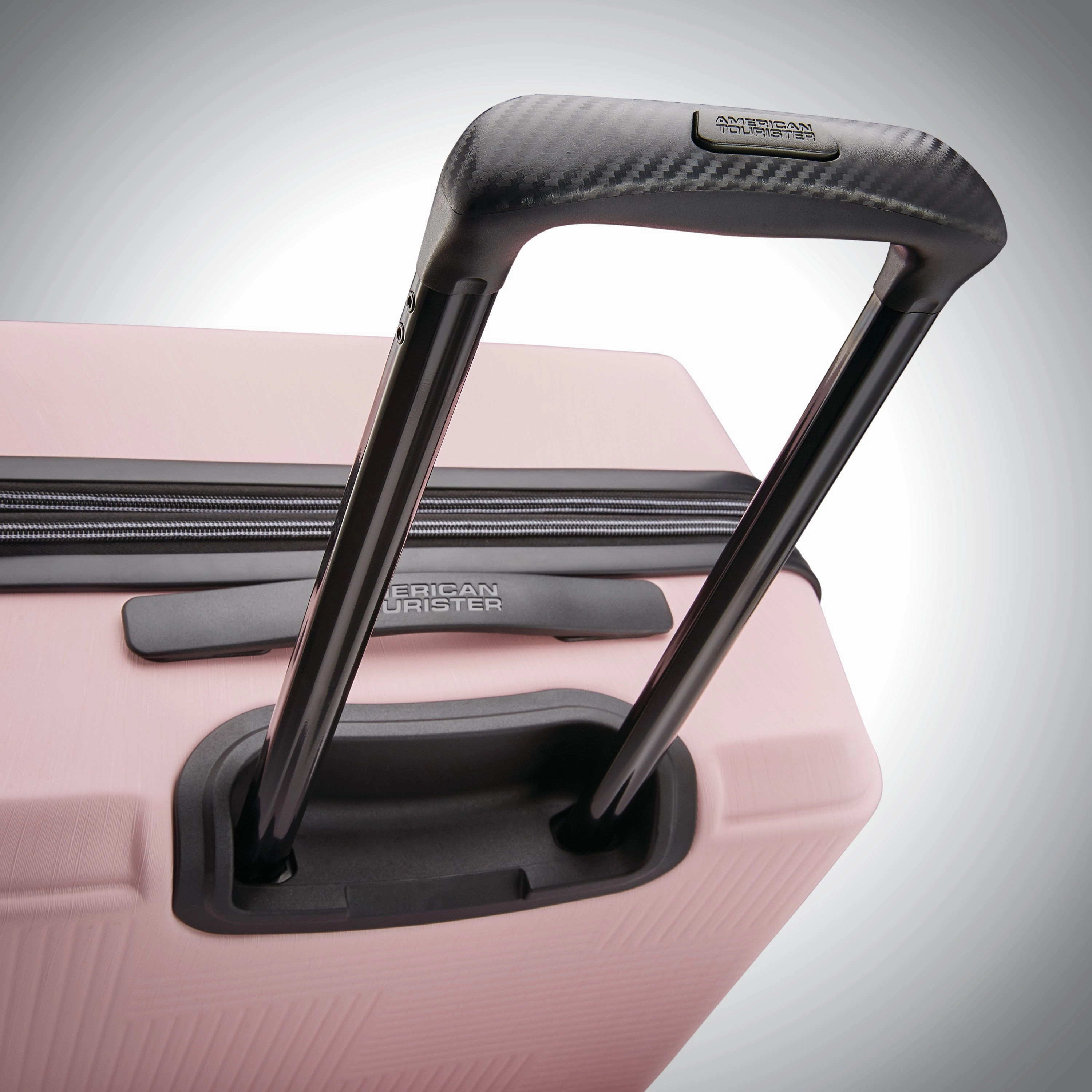 American Tourister Stratum XLT 28" 4-Wheel Large Luggage