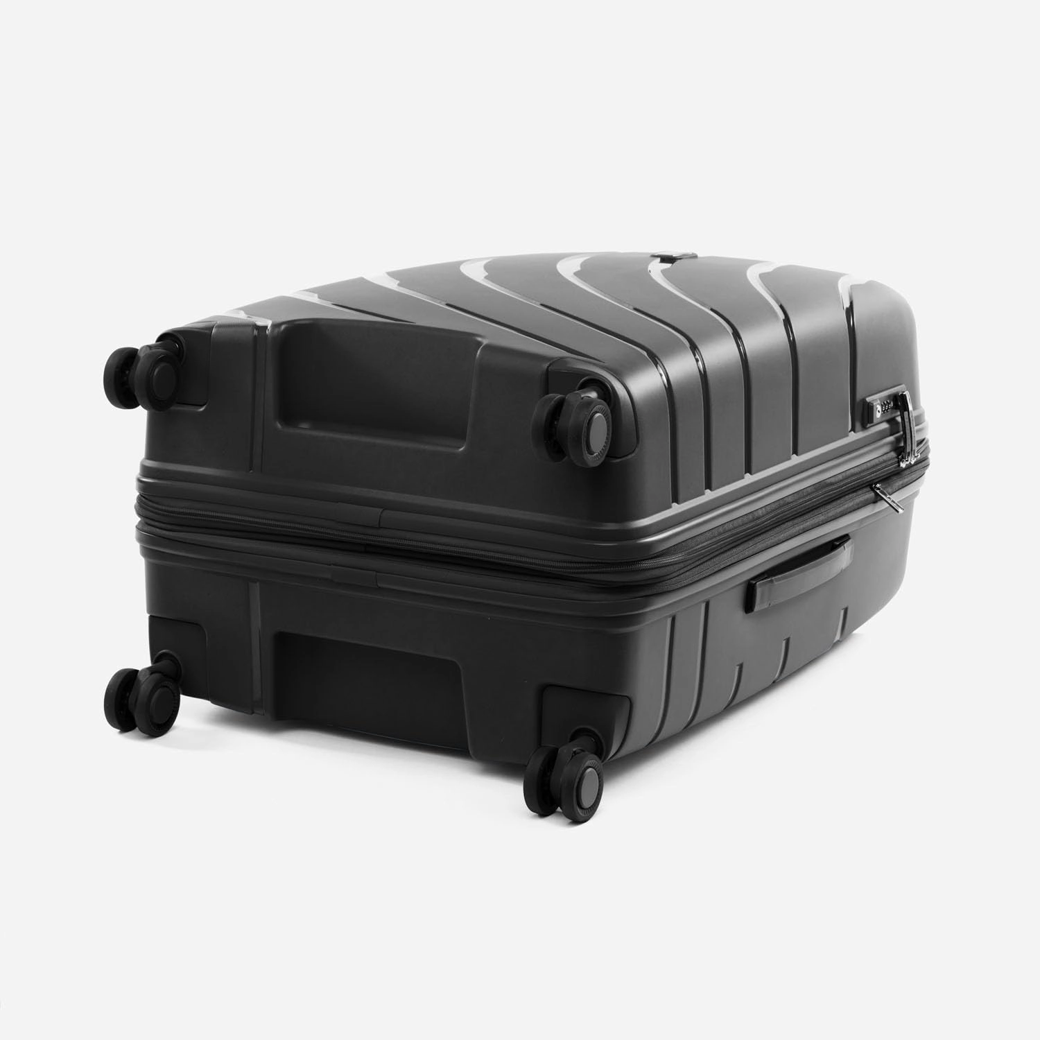 Atlantic Luggage Atlantic Carry-on Exp Hardside Spinner