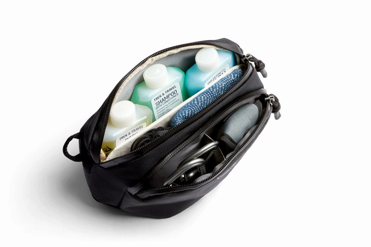 Bellroy Venture Pouch