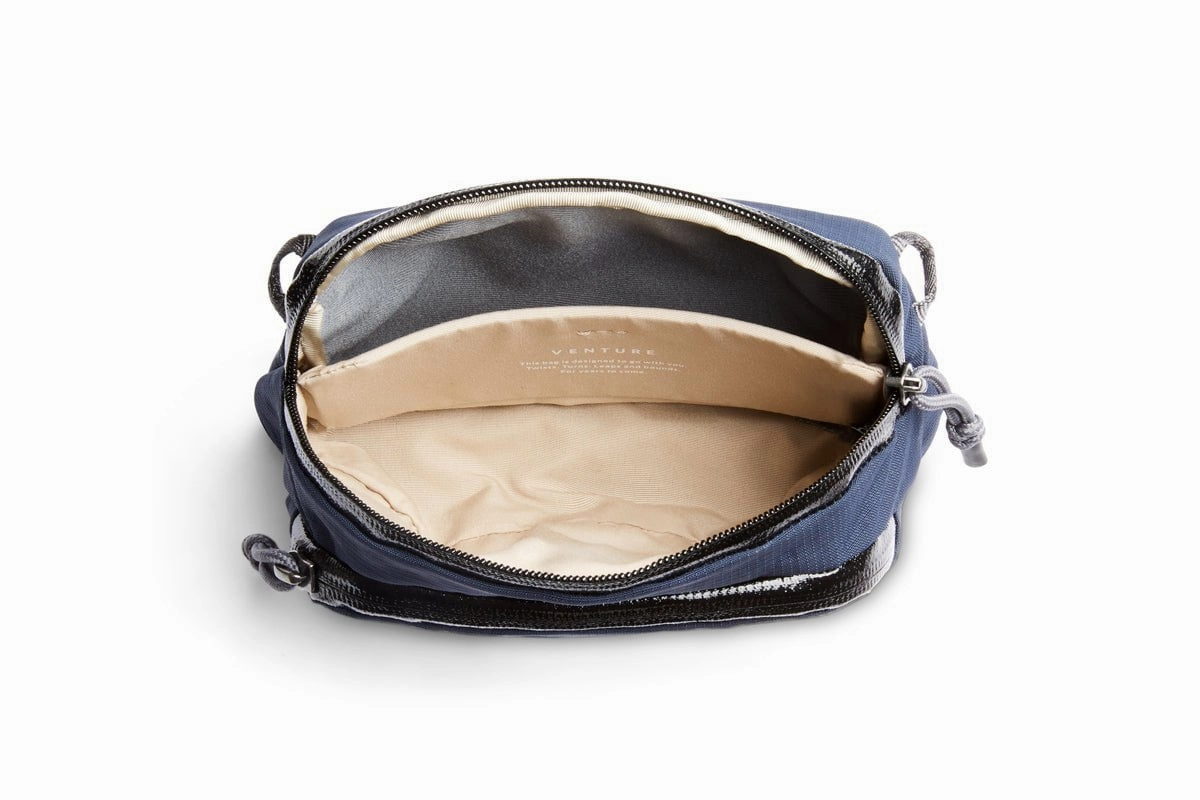 Bellroy Venture Pouch