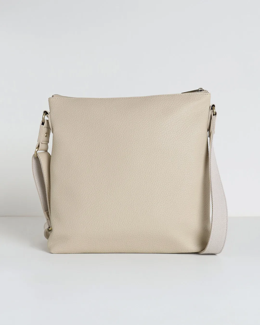 Blake Large Crossbody - Pebble