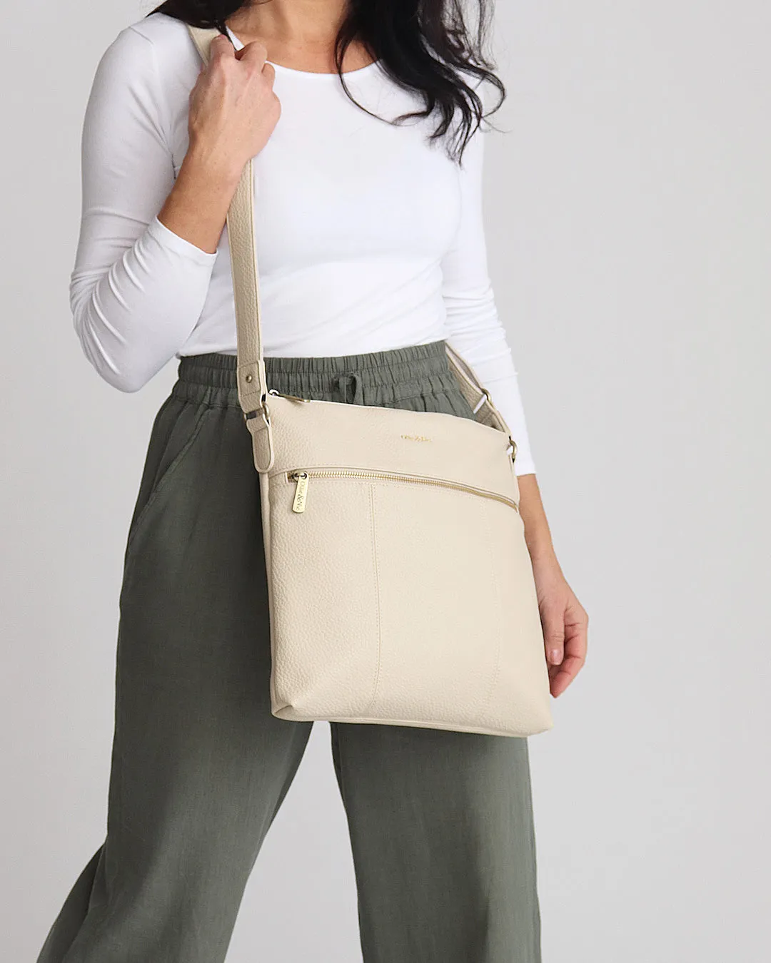 Blake Large Crossbody - Pebble