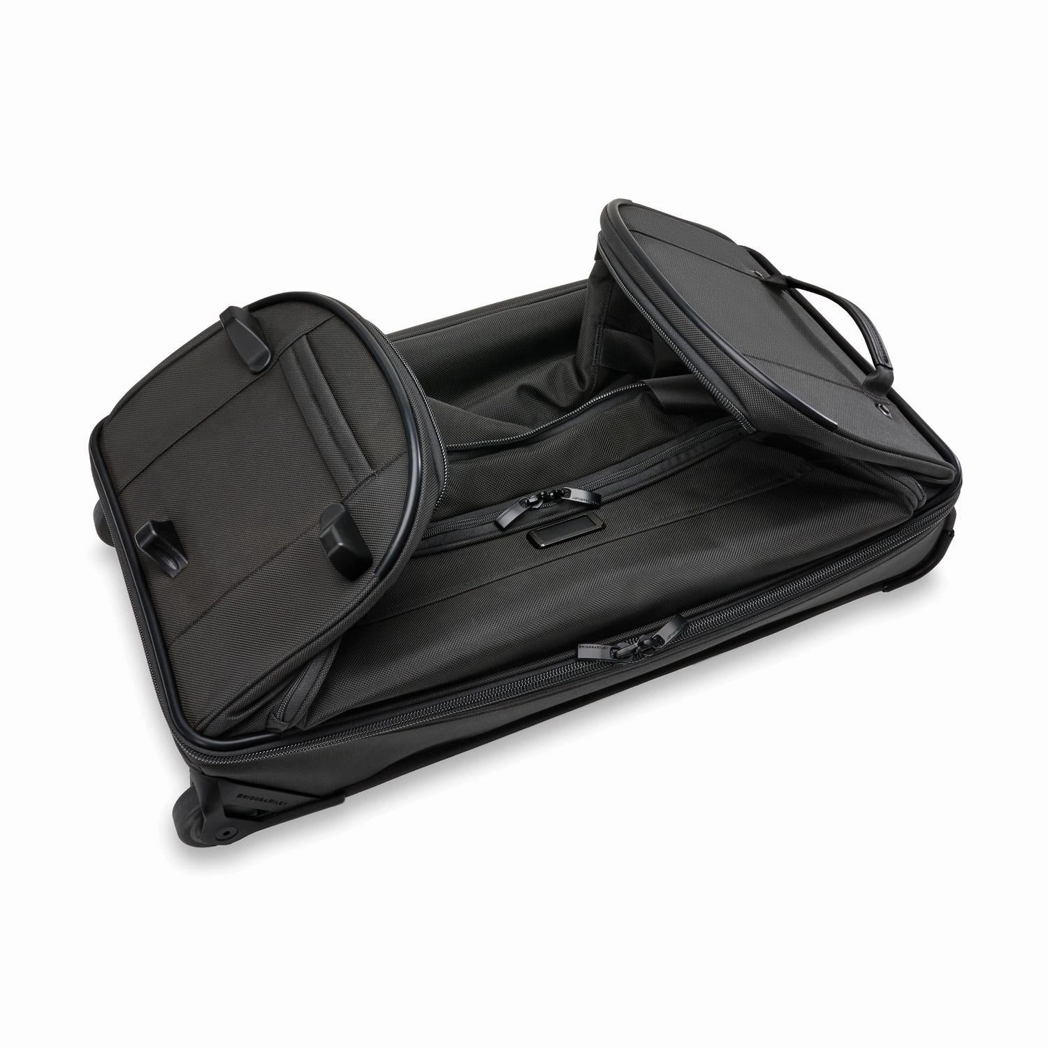 Briggs & Riley Baseline BLUWD127 Medium Two-Wheeled Duffle