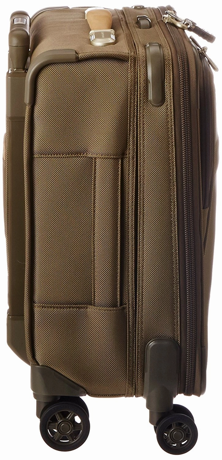 Briggs & Riley Baseline Commuter Expandable Spinner