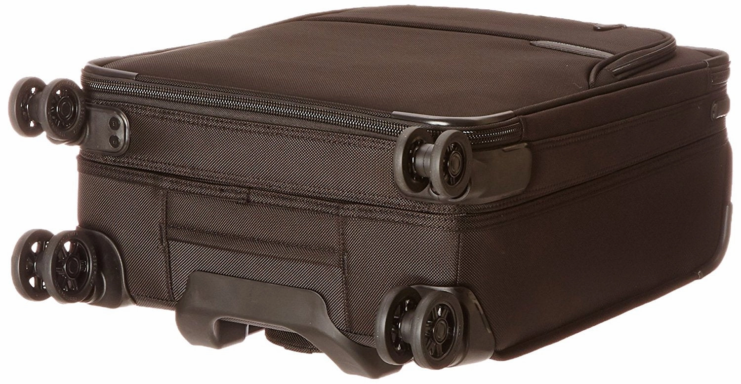 Briggs & Riley Baseline Expandable 21" 4-Wheel International Wide Body Carry-On Luggage