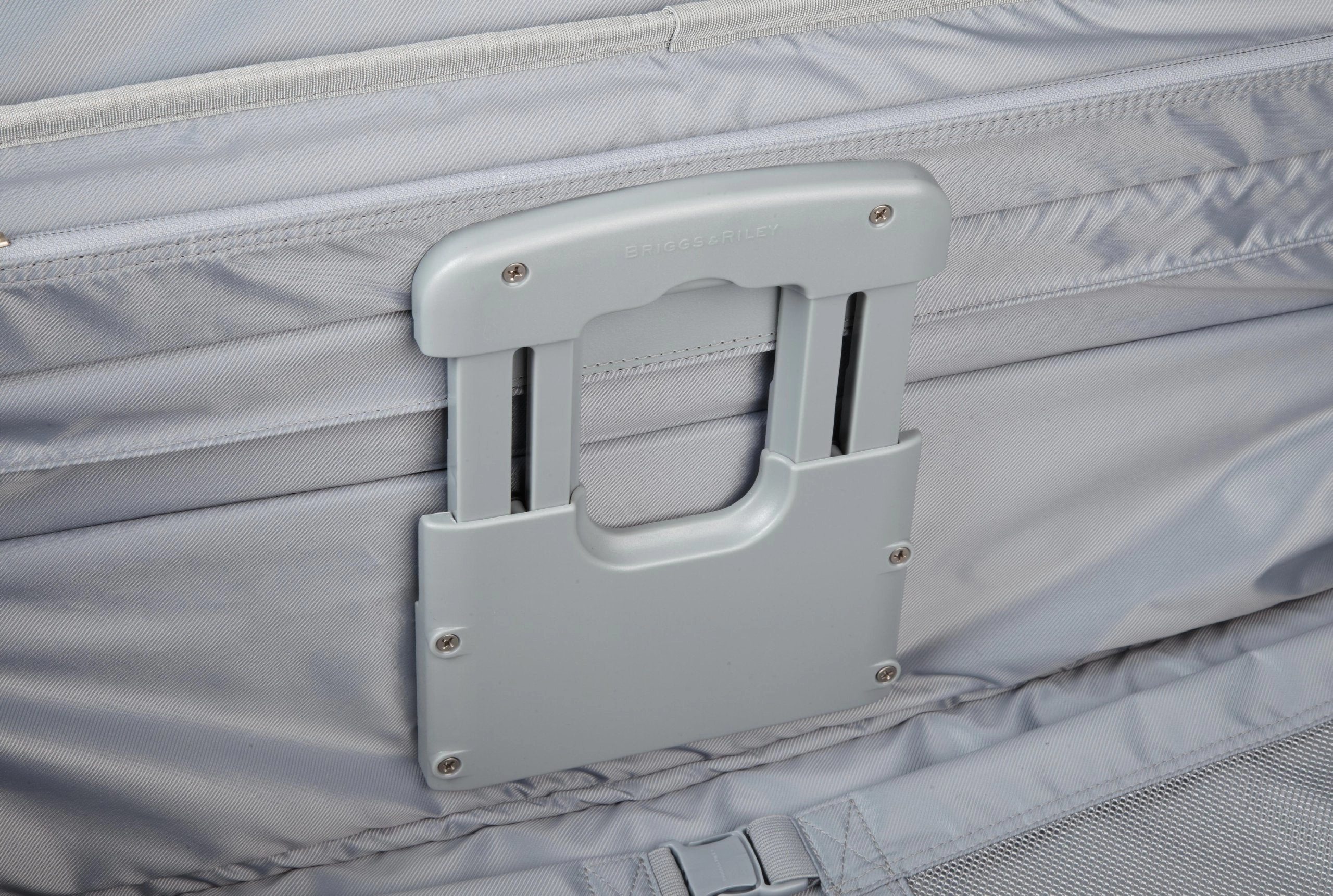 Briggs & Riley Baseline TravelWare 27" 2-Wheel Medium Luggage