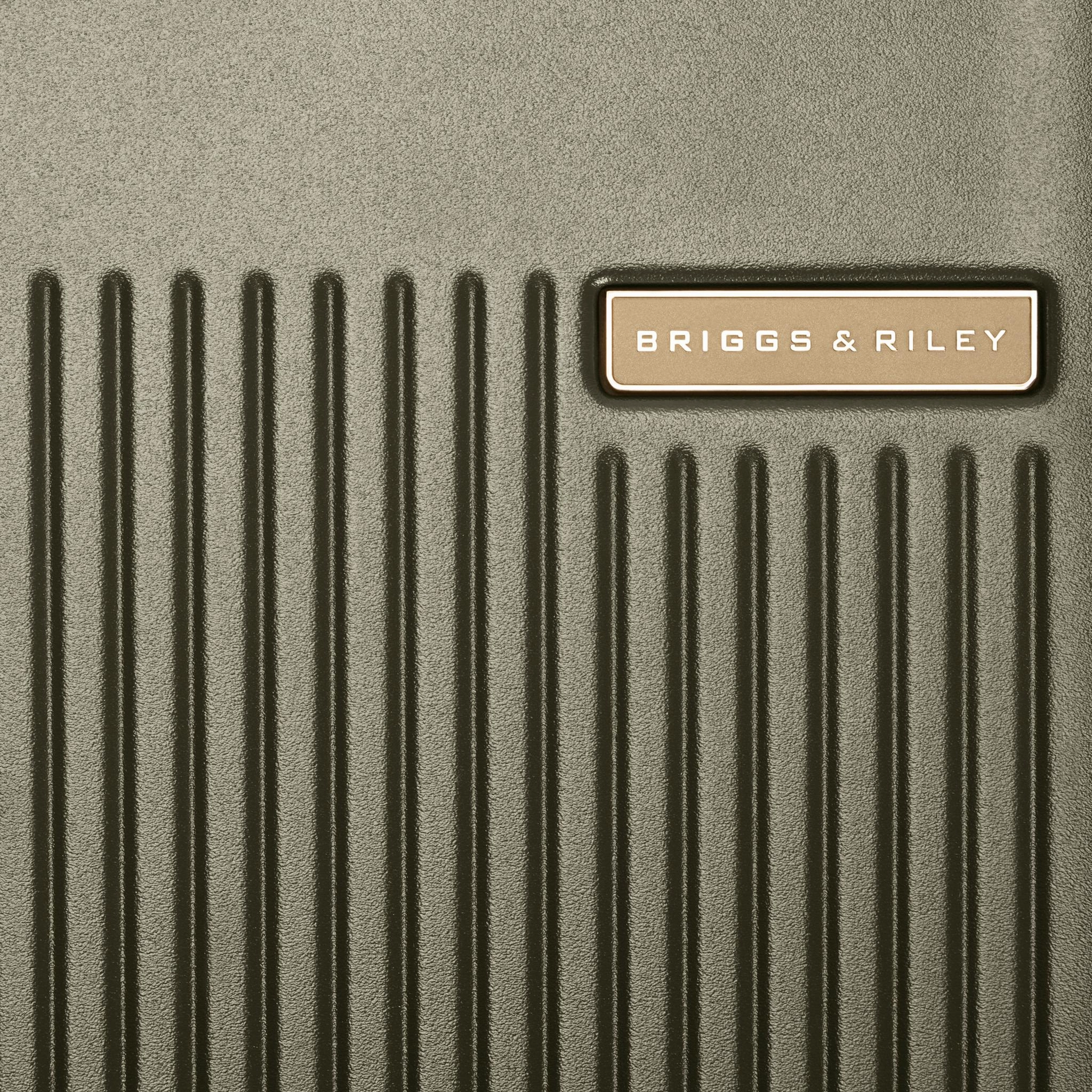 Briggs & Riley Sympatico 3.0 Global 21" Carry-On Widebody Spinner