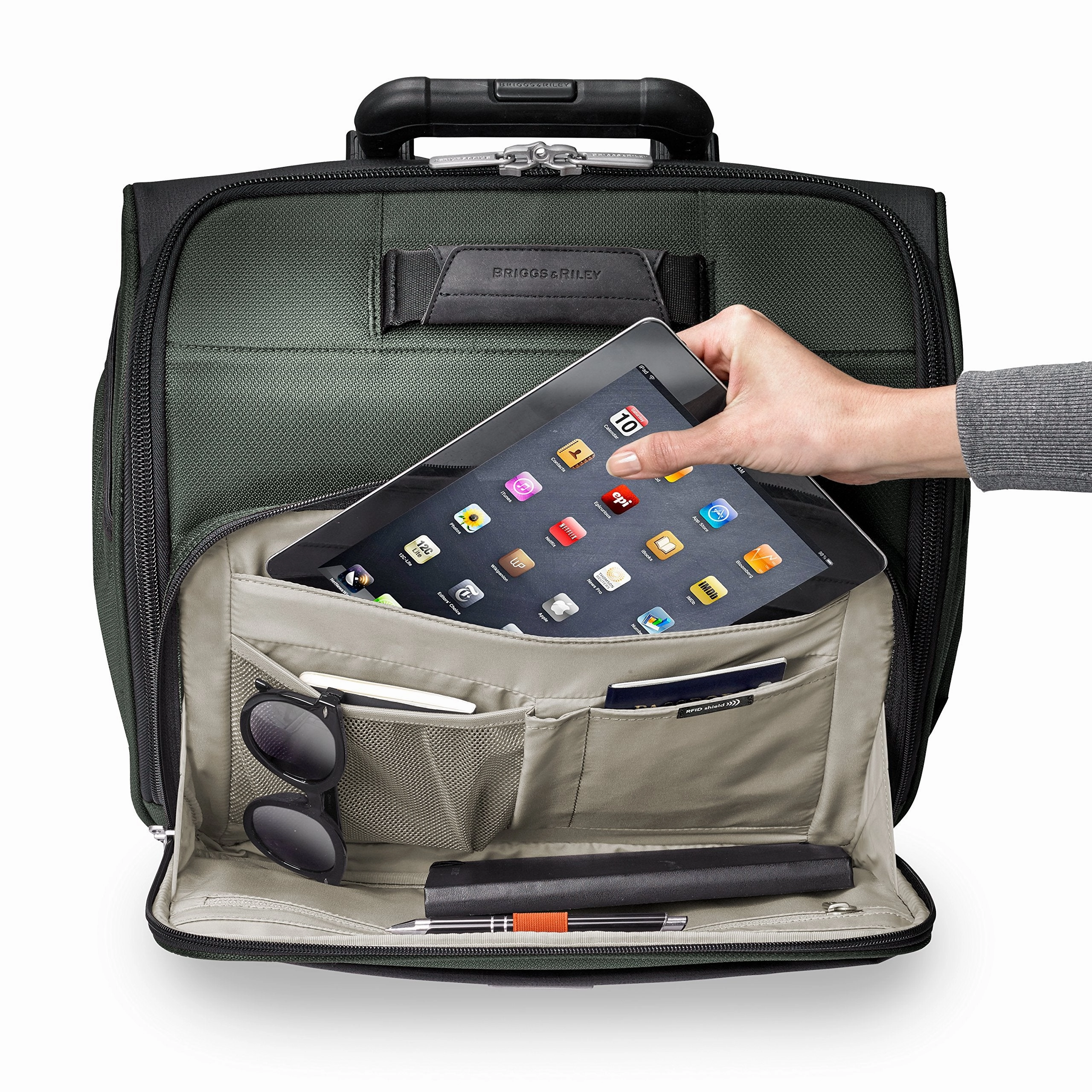 Briggs & Riley Transcend 4.0 16" 2-Wheel Underseater Luggage