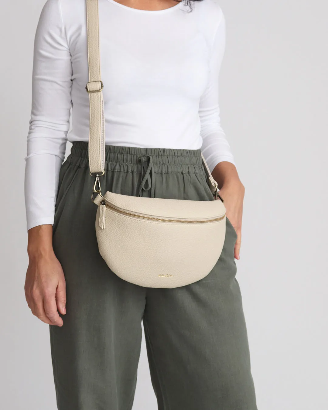 Brooke Belt Bag - Pebble