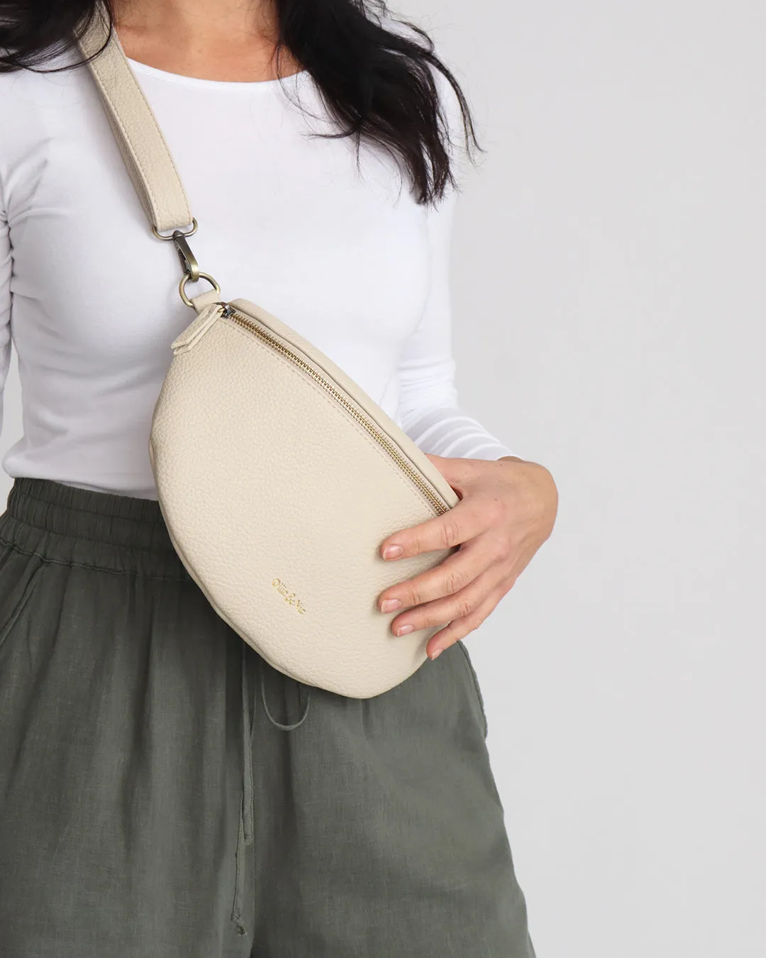 Brooke Belt Bag - Pebble