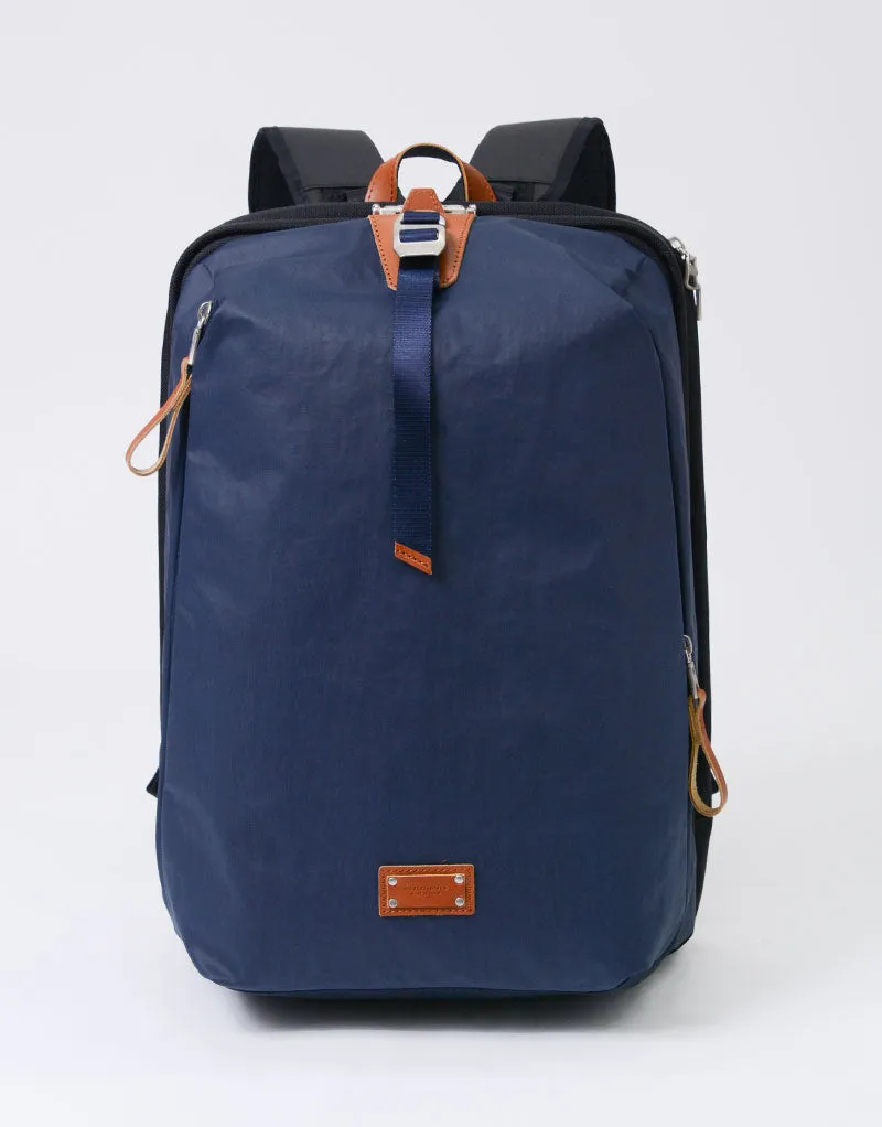 Bump Backpack L No.04070