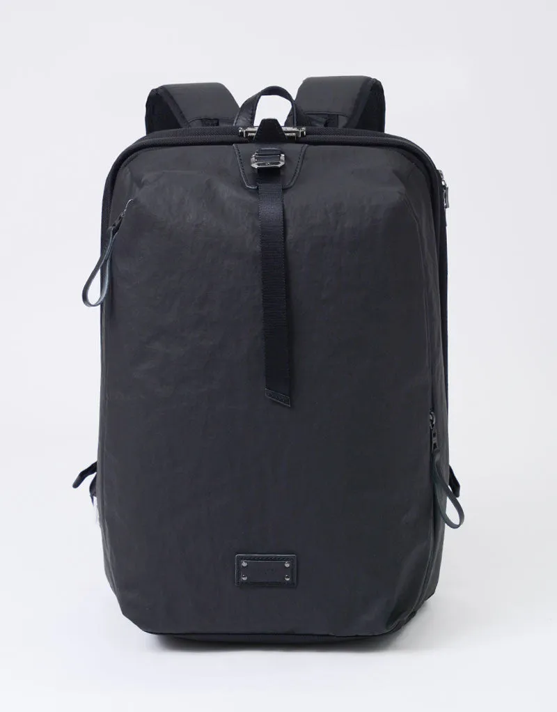 Bump Backpack L No.04070