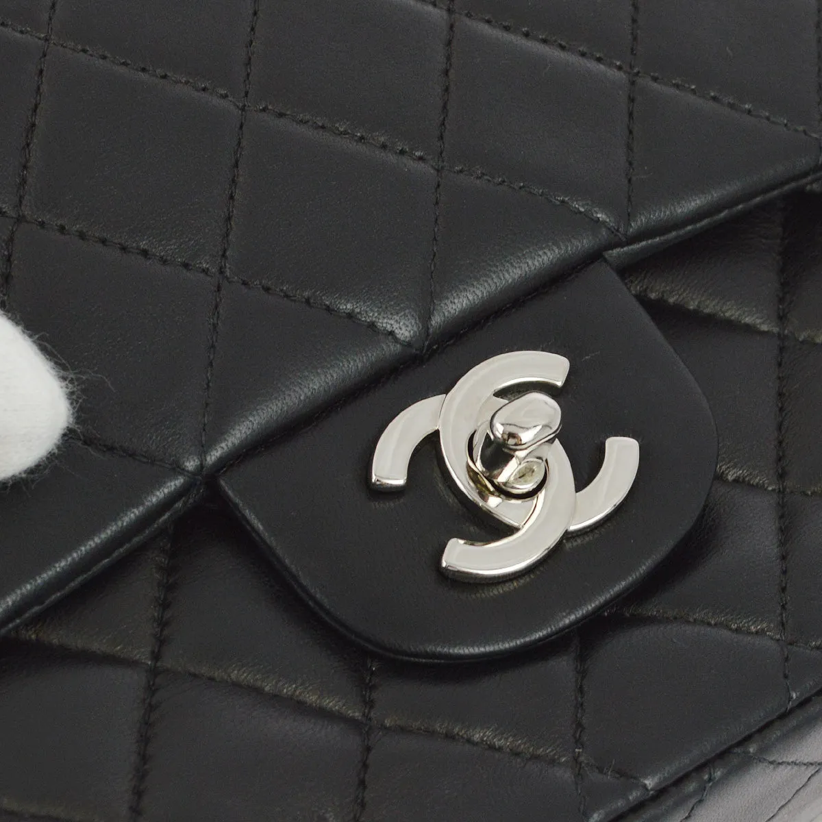 Chanel 2000-2001 Black Lambskin Medium Classic Double Flap Shoulder Bag