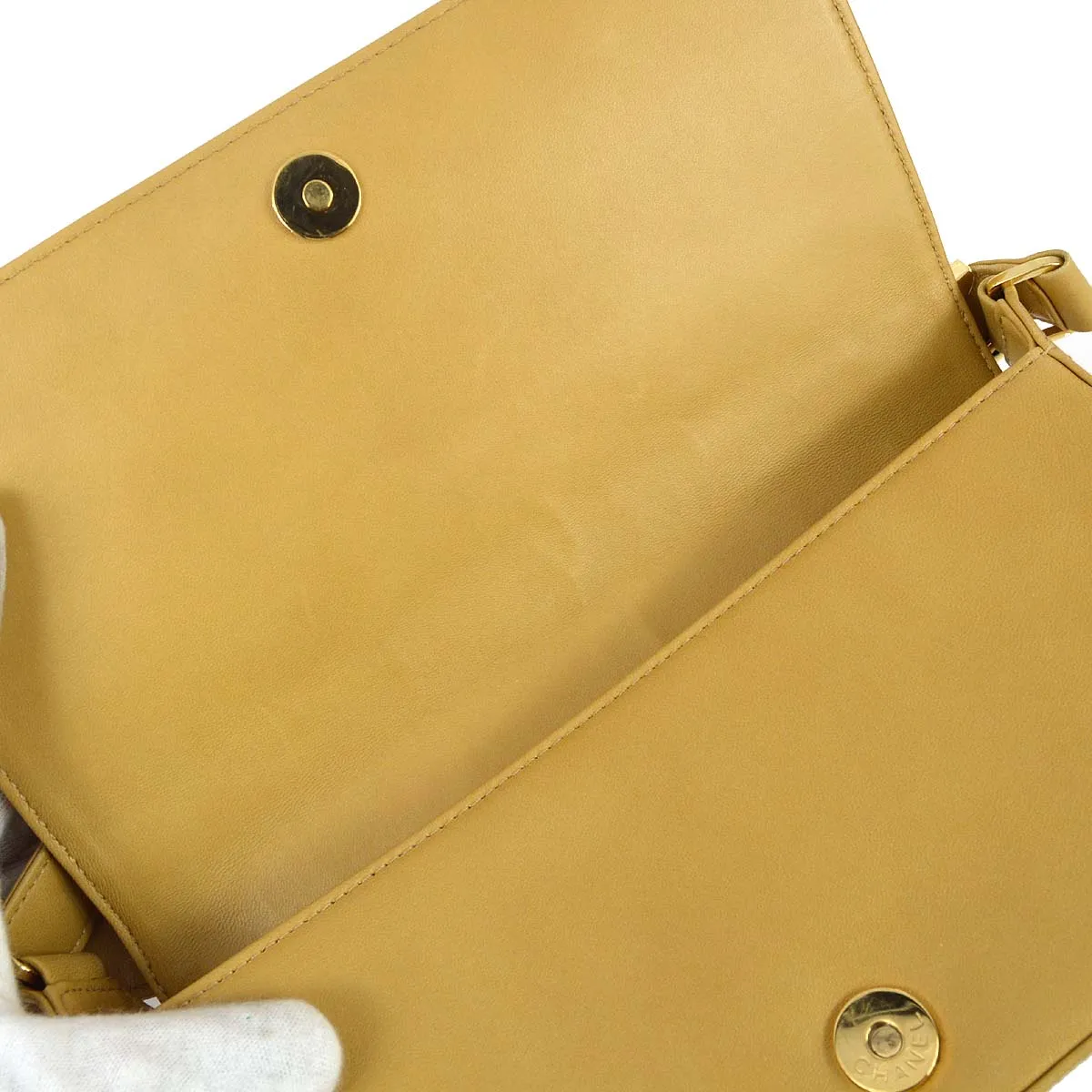 Chanel 2003-2004 Beige Lambskin Choco Bar Shoulder Bag