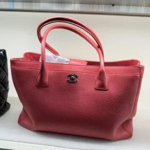 Chanel Caviar Leather Executive Tote Red Shoulder Bag