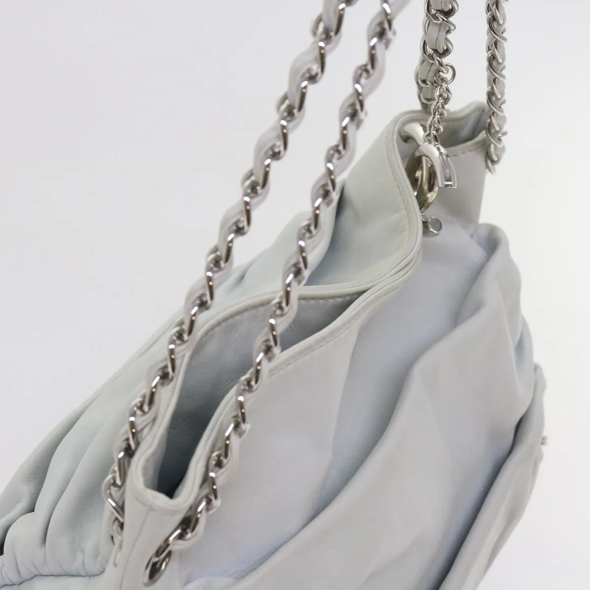 CHANEL Chain Shoulder Bag Leather White CC Auth bs10195