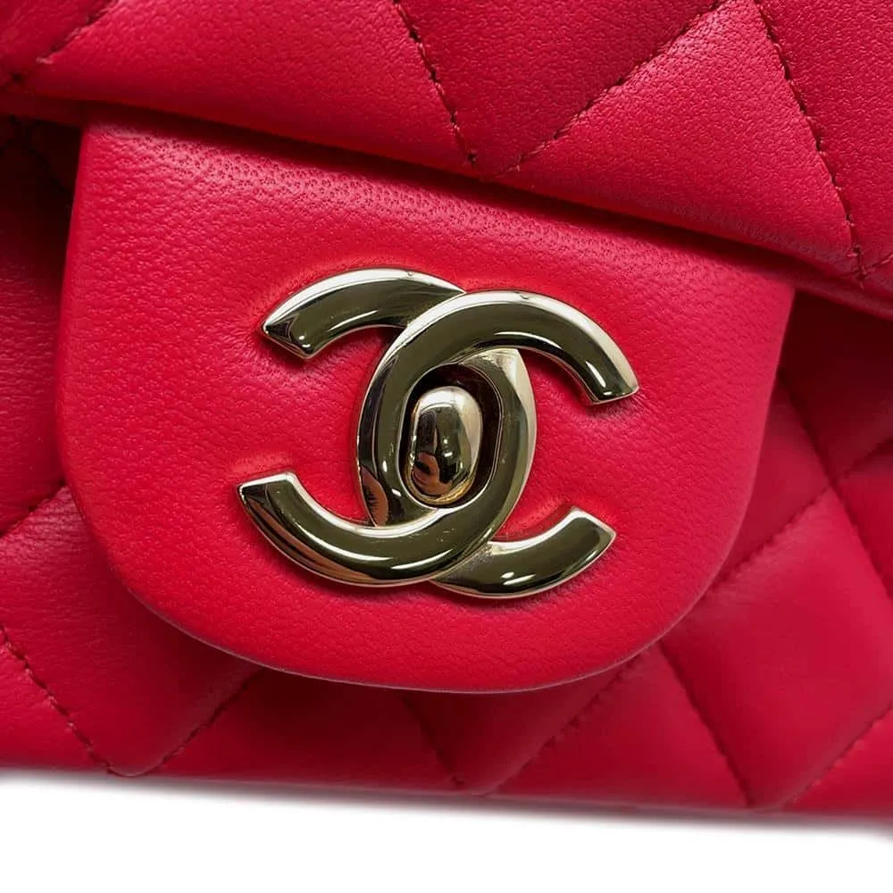 CHANEL Matelasse Single Flap ChainShoulder Bag Pink A69900 Lambskin Size 20