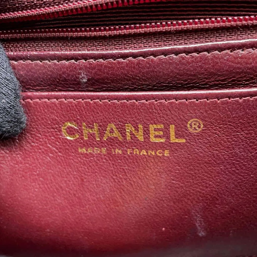 CHANEL Mini Matelasse Single Flap ChainShoulder Bag Black A01115 Lambskin