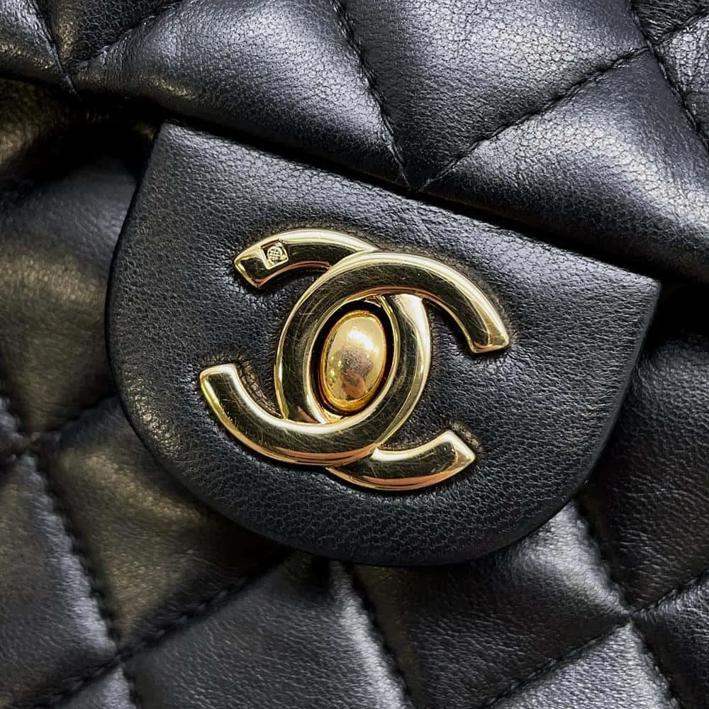 CHANEL Mini Matelasse Single Flap ChainShoulder Bag Black A01115 Lambskin
