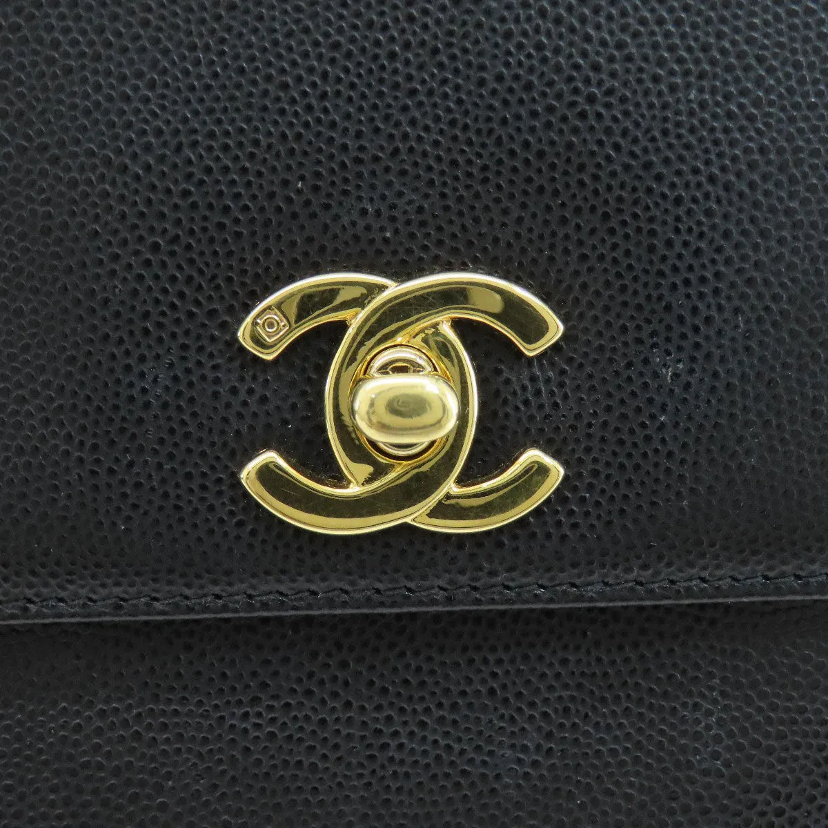 CHANEL Shoulder Bag Caviar skin black