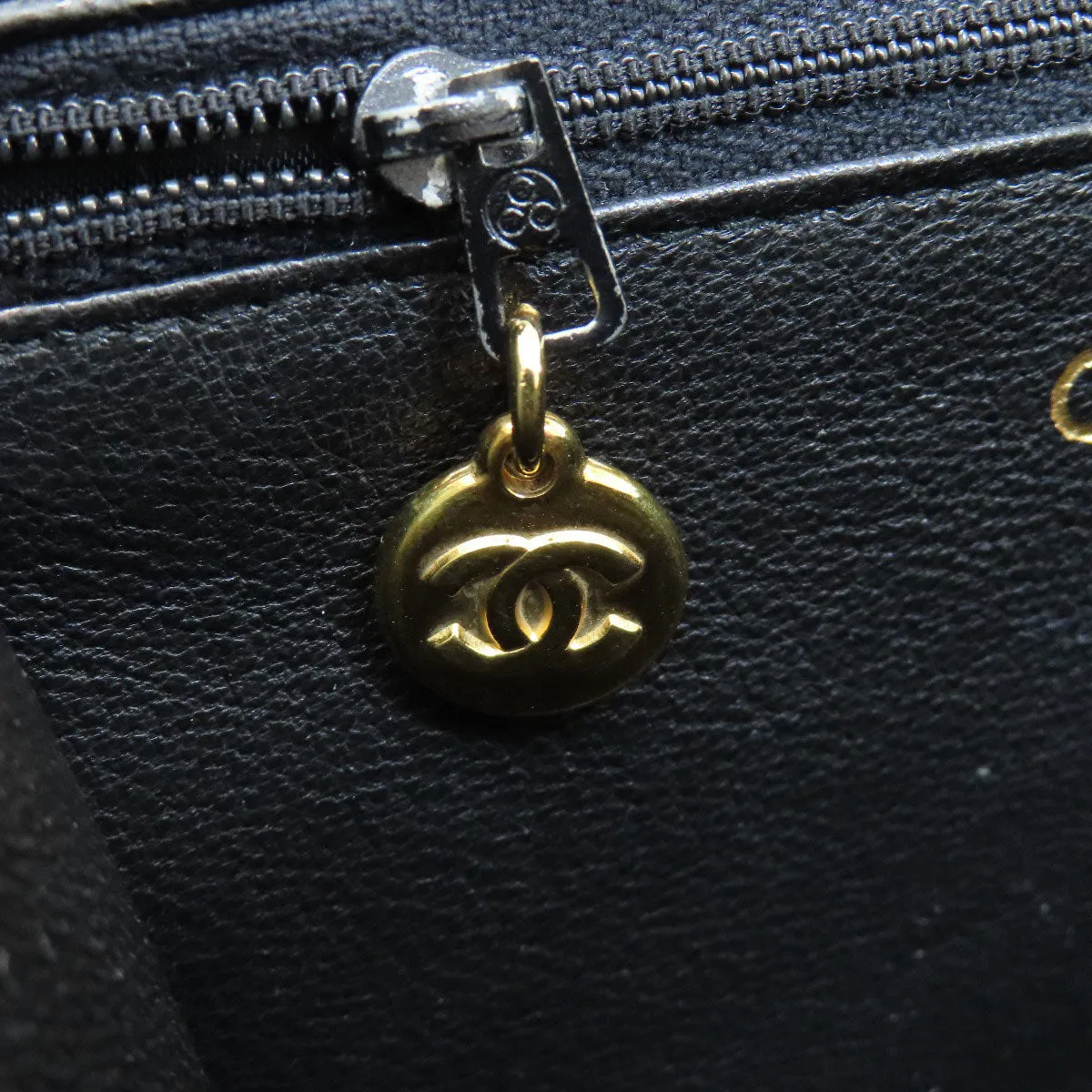 CHANEL Shoulder Bag Caviar skin black