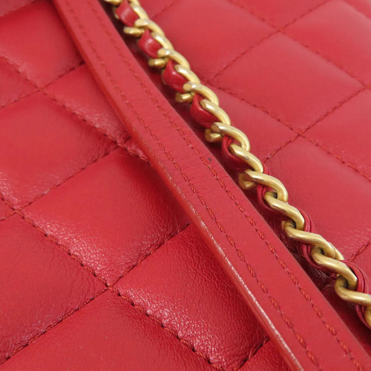 CHANEL Shoulder Bag lambskin Red ChainShoulder Matelasse SilverMetal Women Used