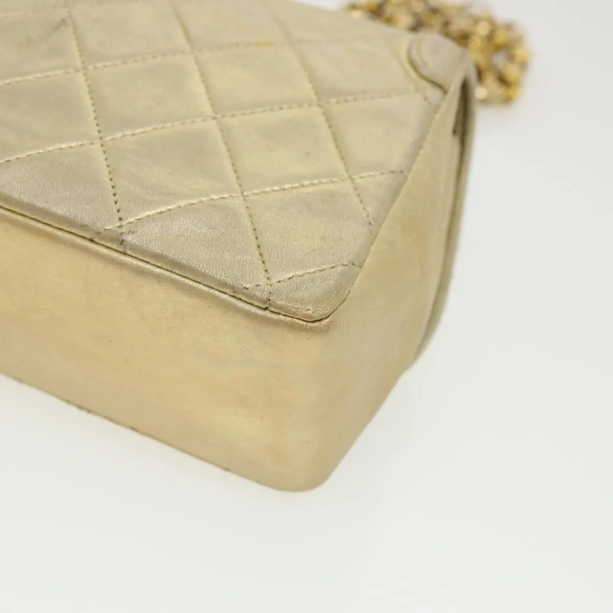 CHANEL Shoulder Bag