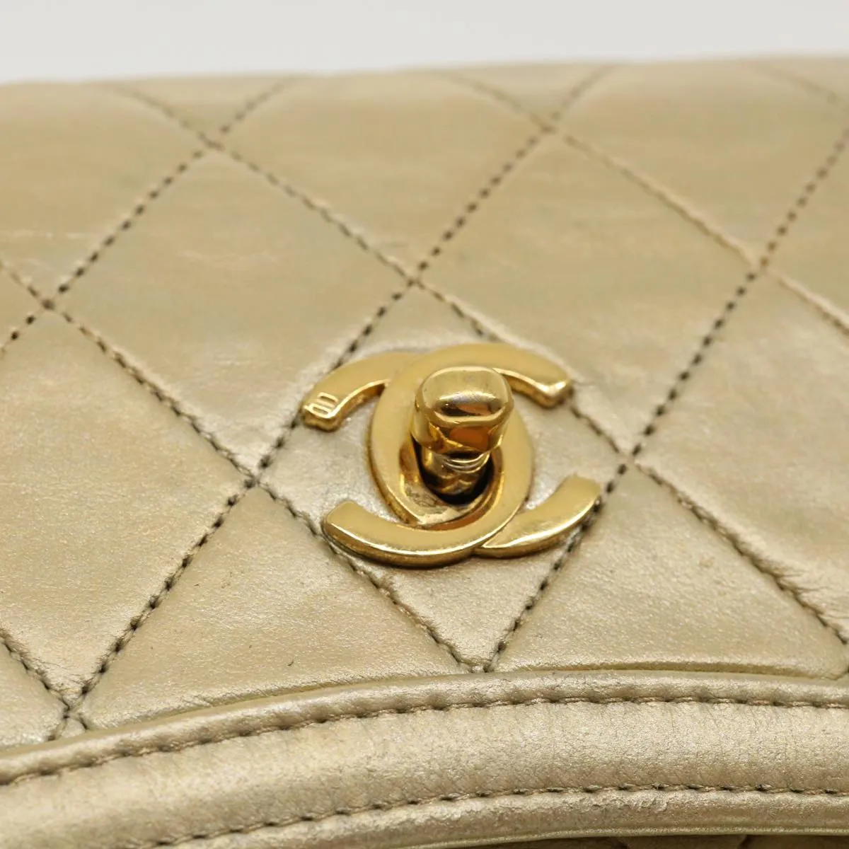 CHANEL Shoulder Bag