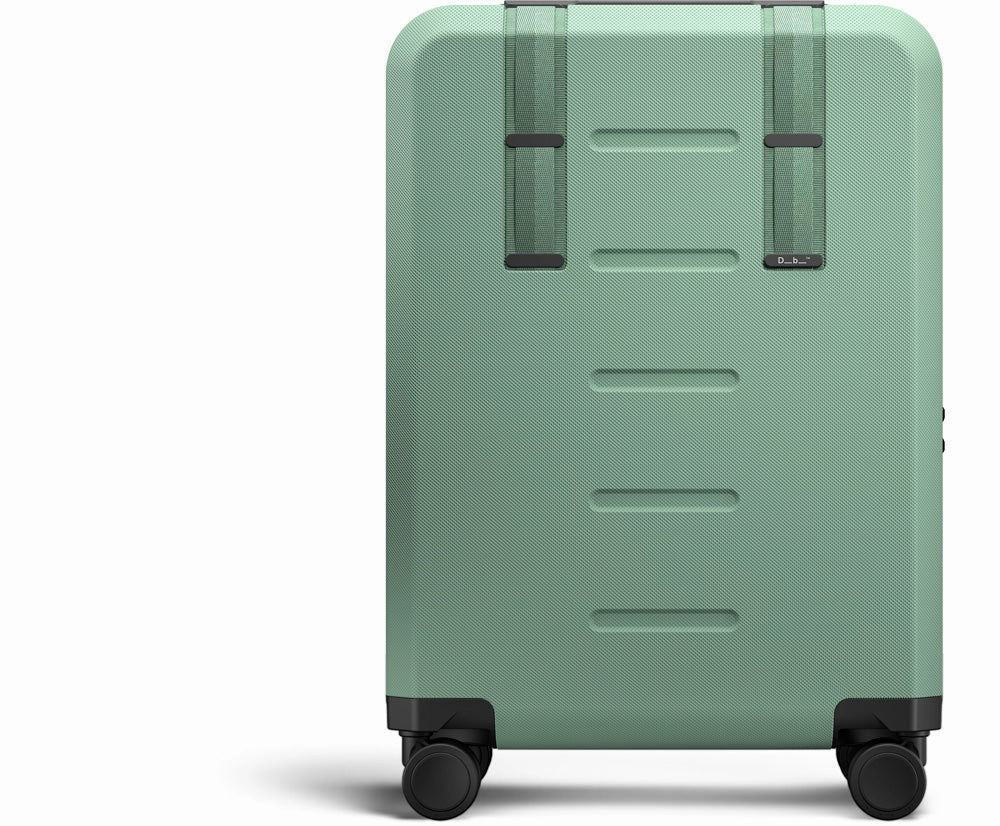 D_b_ Ramverk Carry-On 21 in. Hardside Spinner Luggage
