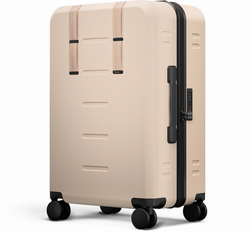D_b_ Ramverk Medium Check In Lightweight Spinner Luggage
