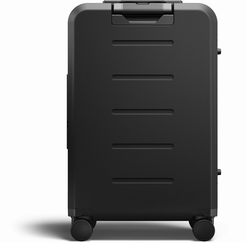 D_b_ Ramverk Medium Check In Lightweight Spinner Luggage