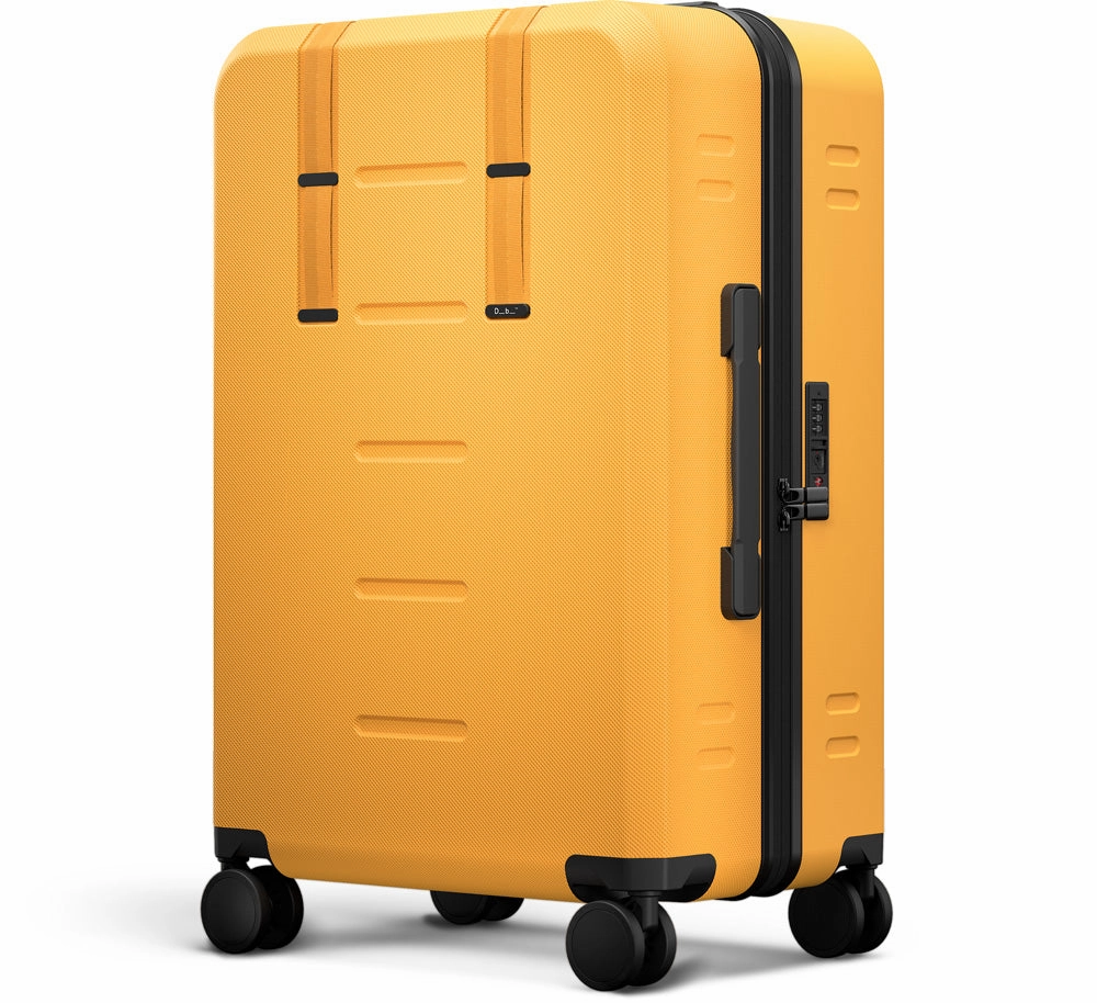 D_b_ Ramverk Medium Check In Lightweight Spinner Luggage