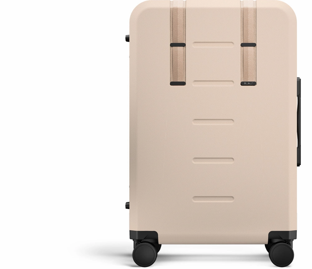 D_b_ Ramverk Medium Check In Lightweight Spinner Luggage
