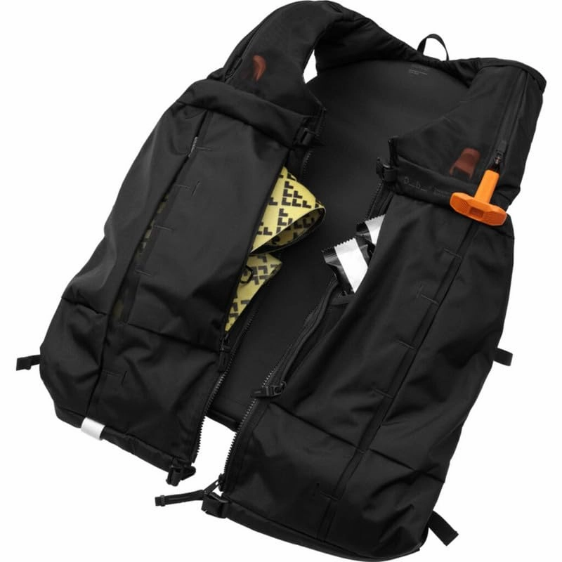 D_b_ Snow Pro Vest