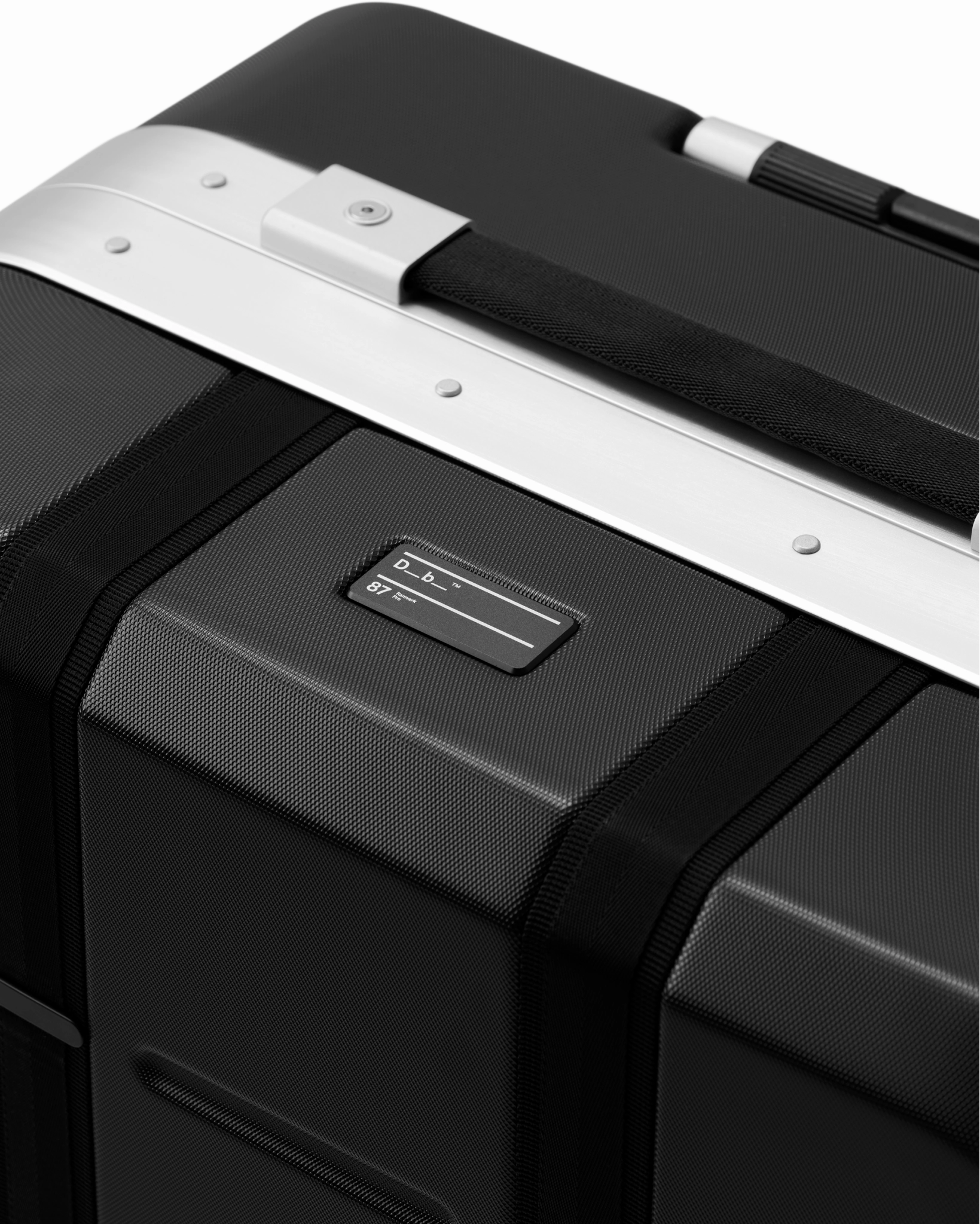 DB Journey Ramverk Pro Check-in Luggage Medium