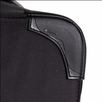 DELSEY Paris Helium SuperLite 21" 2-Wheel Carry-On Luggage