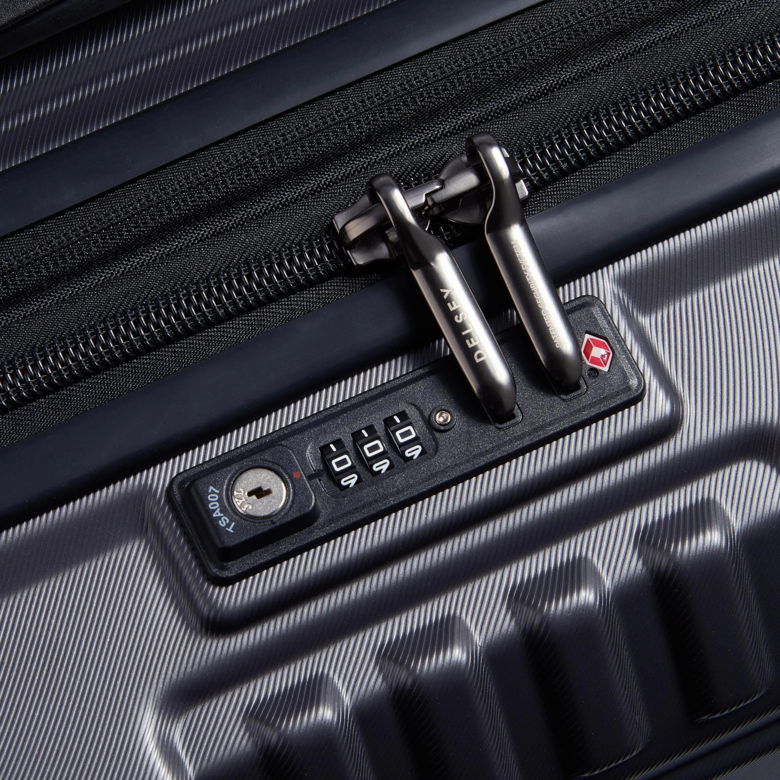 DELSEY Paris Rempart Hardside Expandable Luggage Trunk with Spinner Wheels (Carry-On 19 Inch)